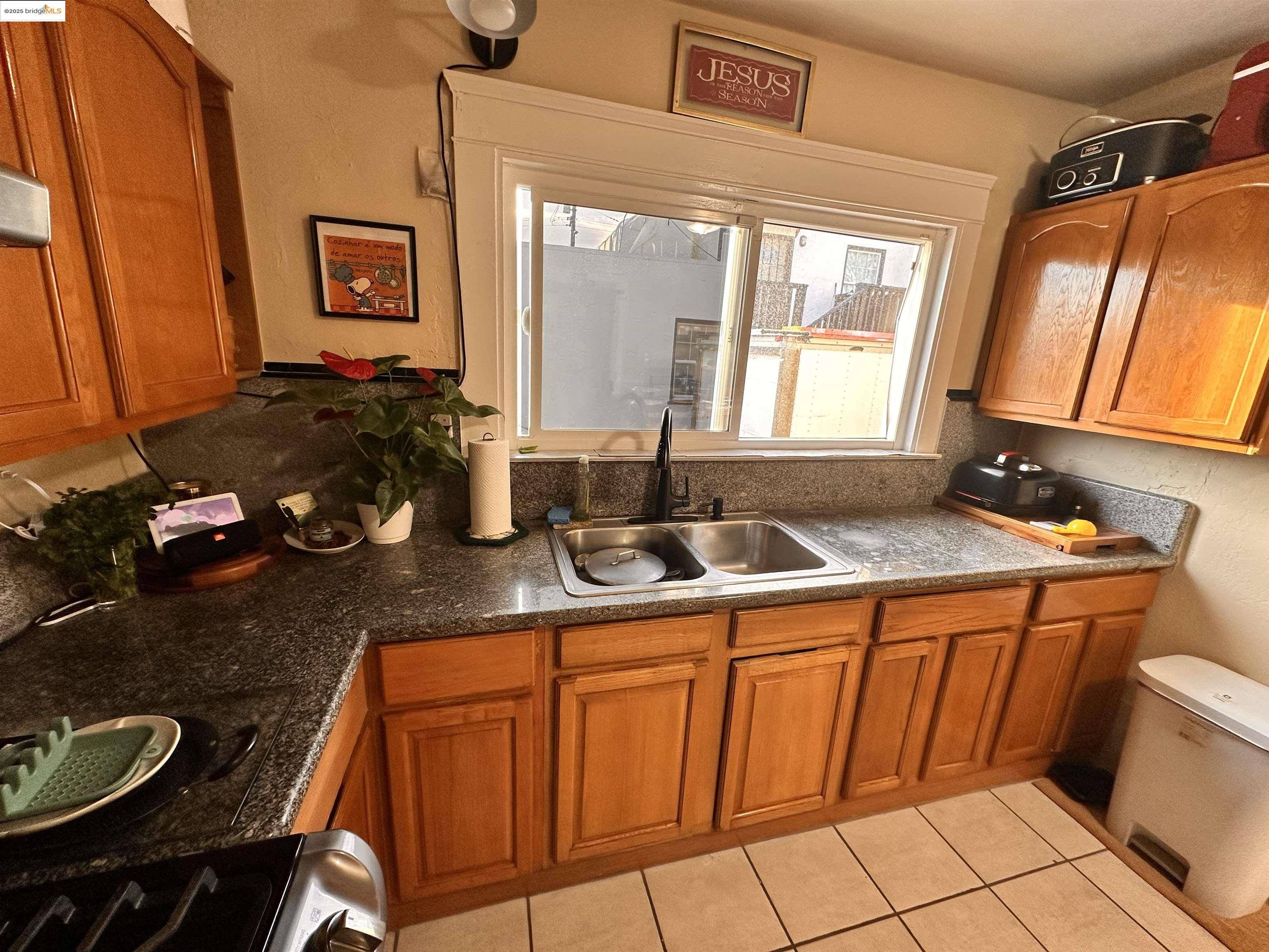 Richmond, CA 94804,3111 Nevin Ave
