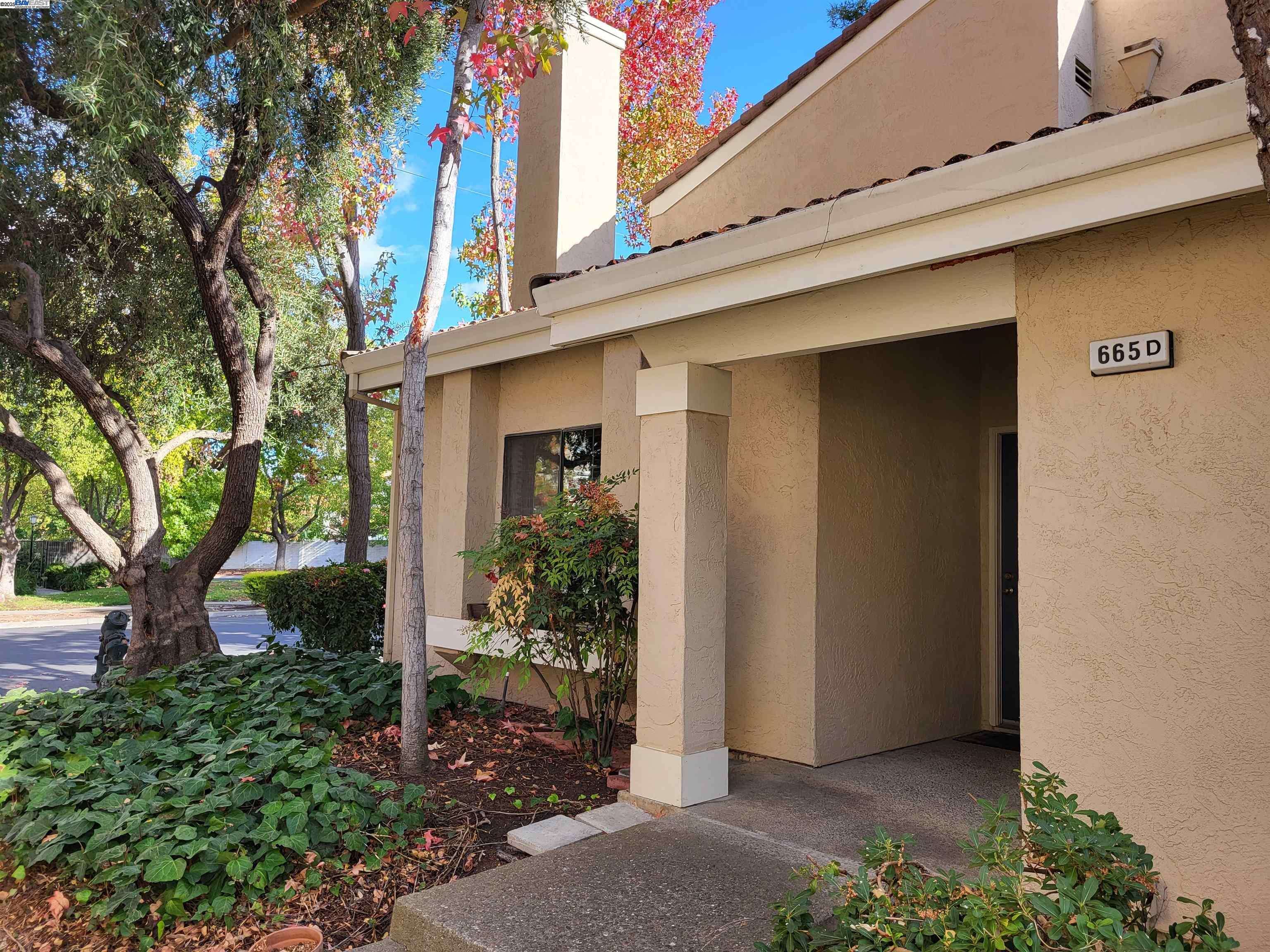 Pleasanton, CA 94566,665 Palomino Dr #D