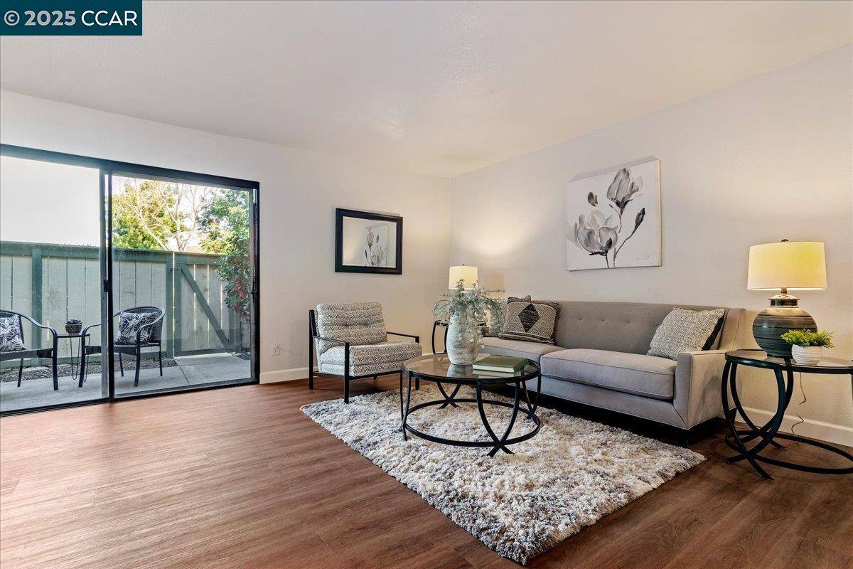 Concord, CA 94518,2890 Treat Blvd #19