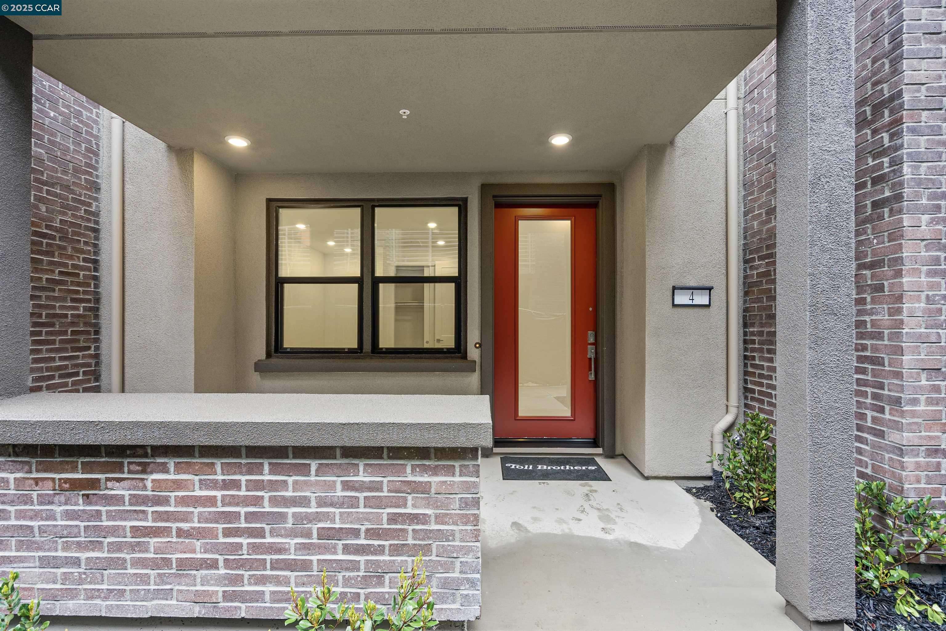 Sunnyvale, CA 94086,302 Stone Pine Terrace #4
