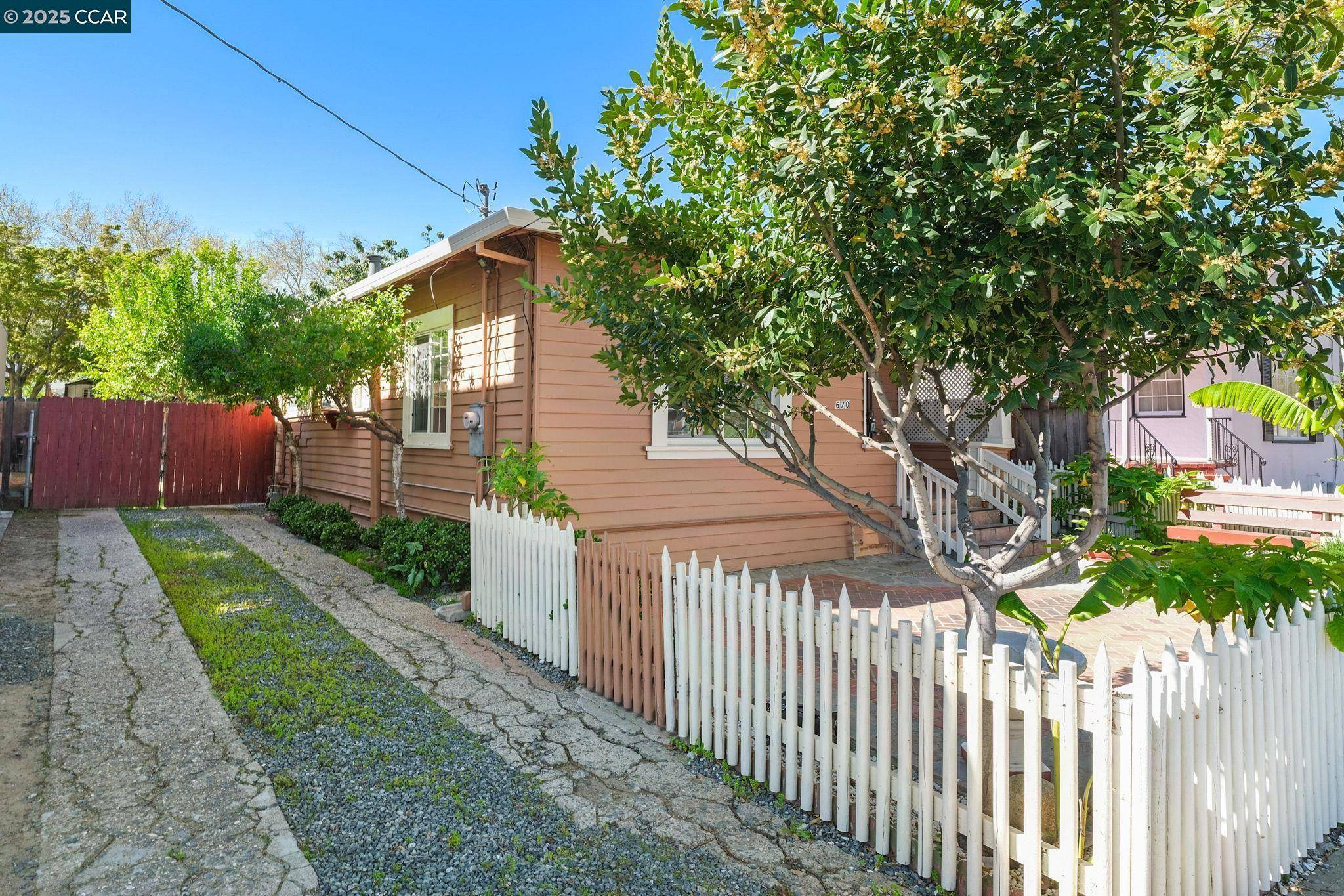 Pittsburg, CA 94565,670 E 12th Street