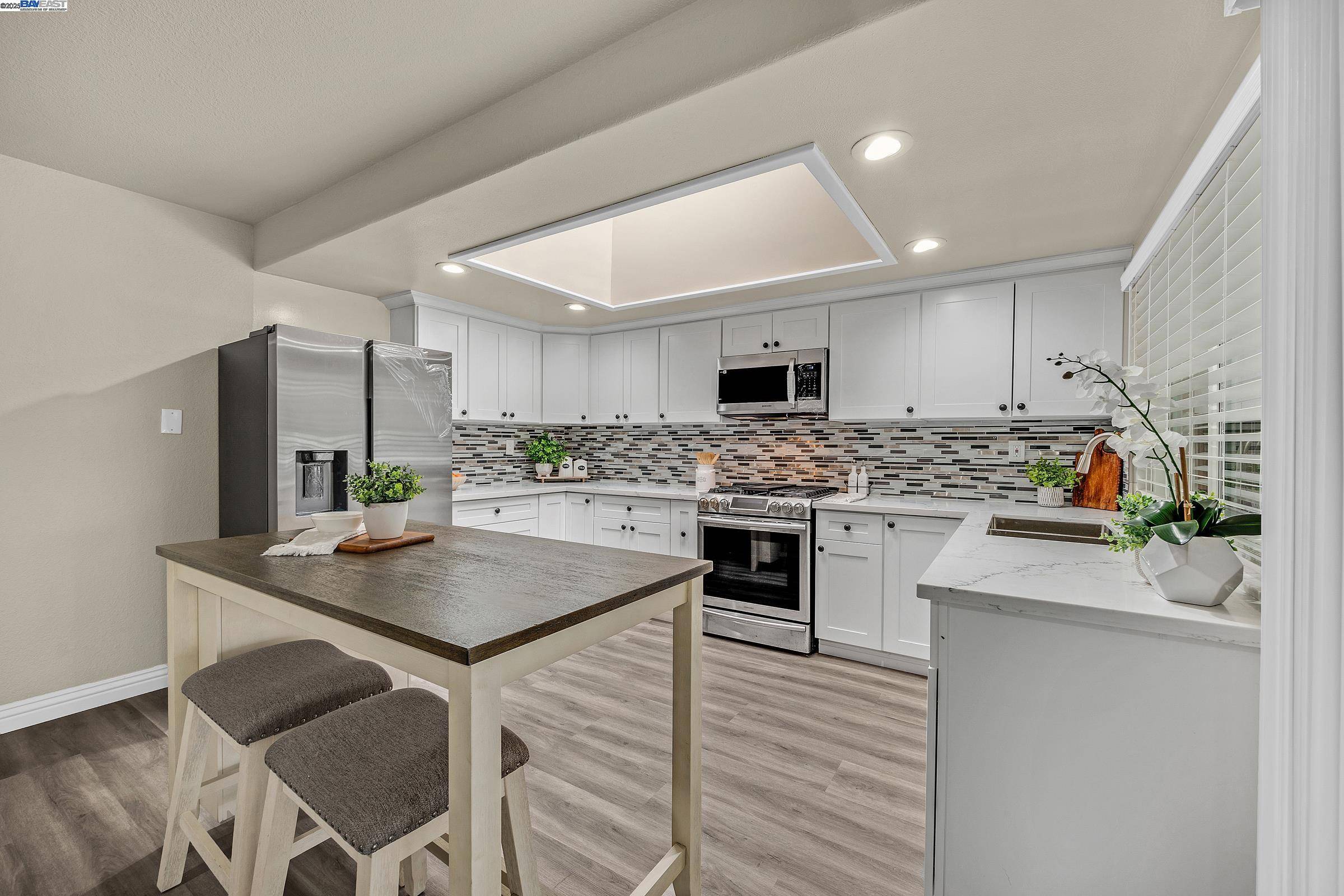Union City, CA 94587,2702 Chinook Ct