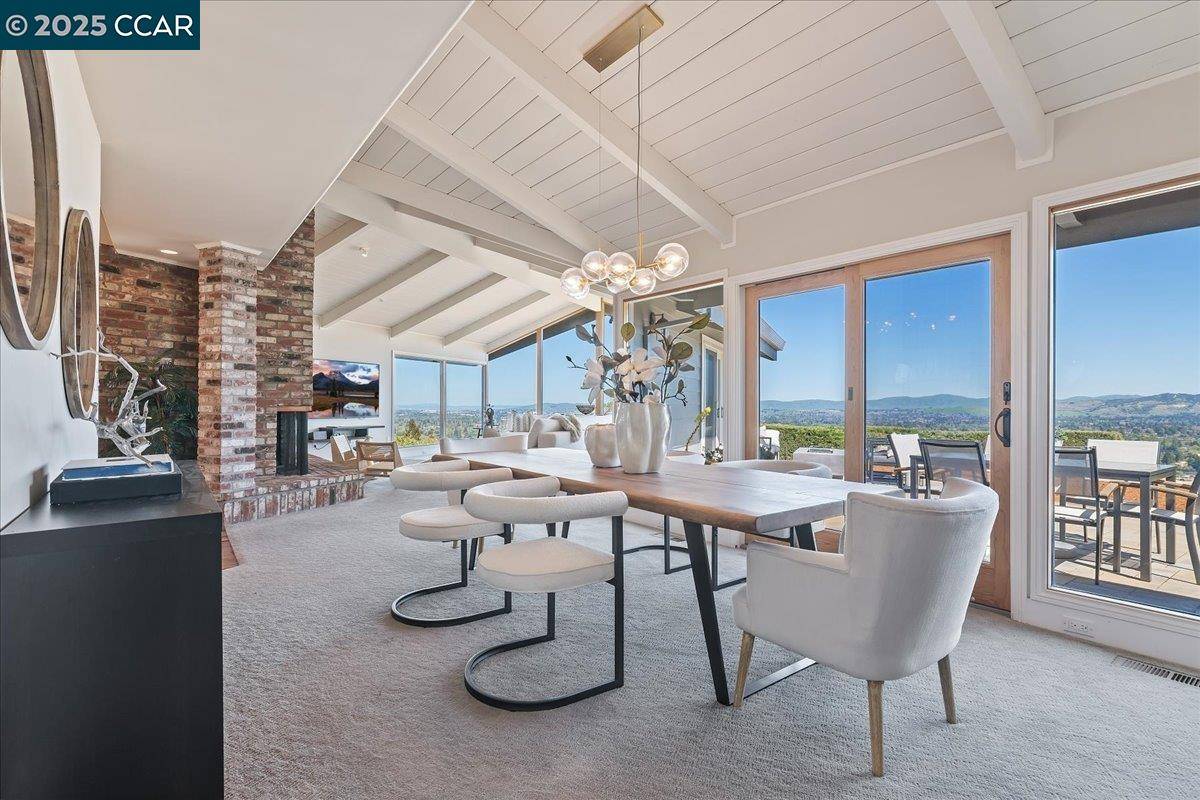 Walnut Creek, CA 94597,Hilltop Crescent