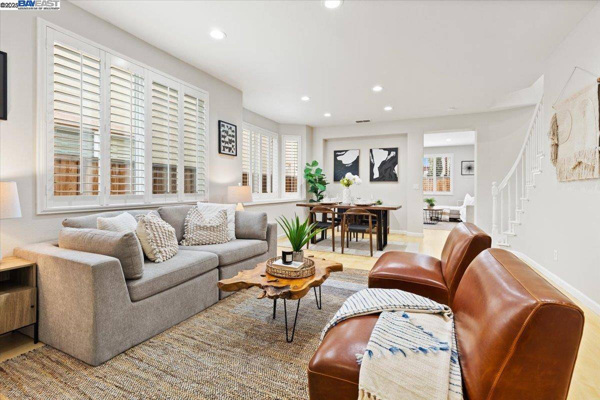 Dublin, CA 94568,5516 Springvale Dr