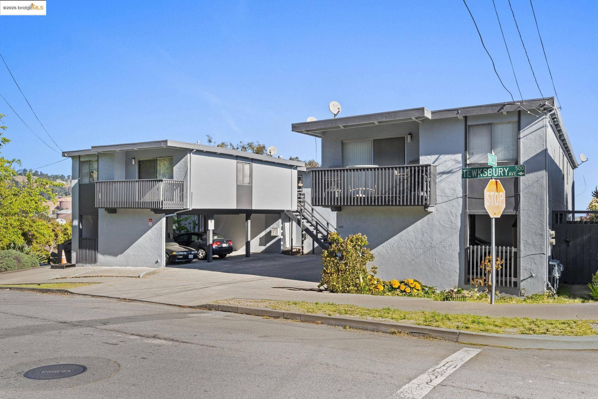 Richmond, CA 94801,448 Tewksbury