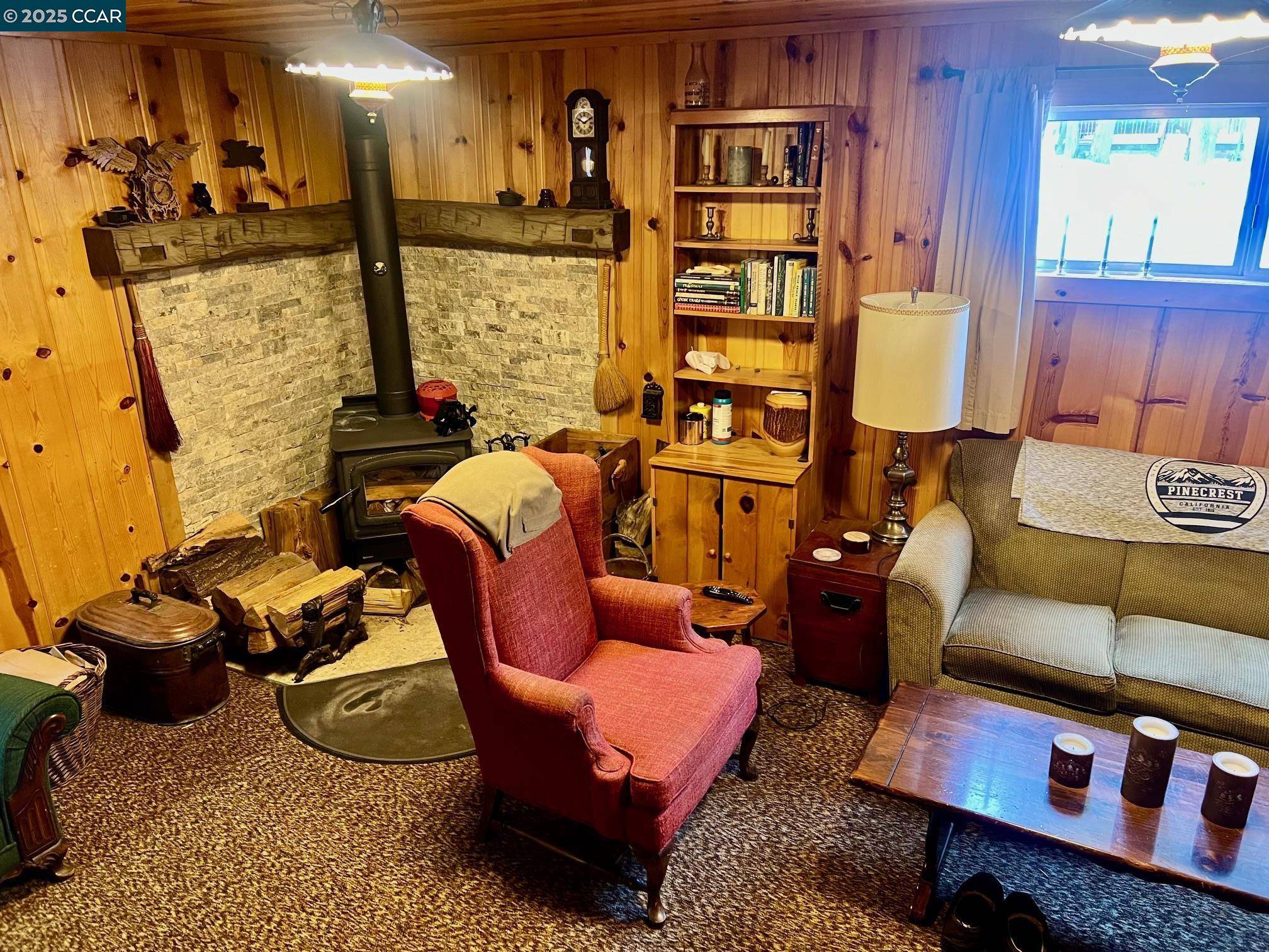 Pinecrest, CA 95364,237 Sugar Pine Ave