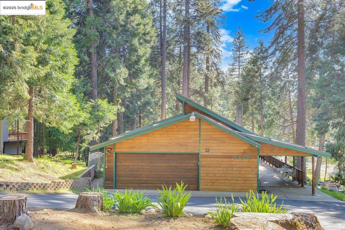 Twain Harte, CA 95383,19376 Poplar Circle
