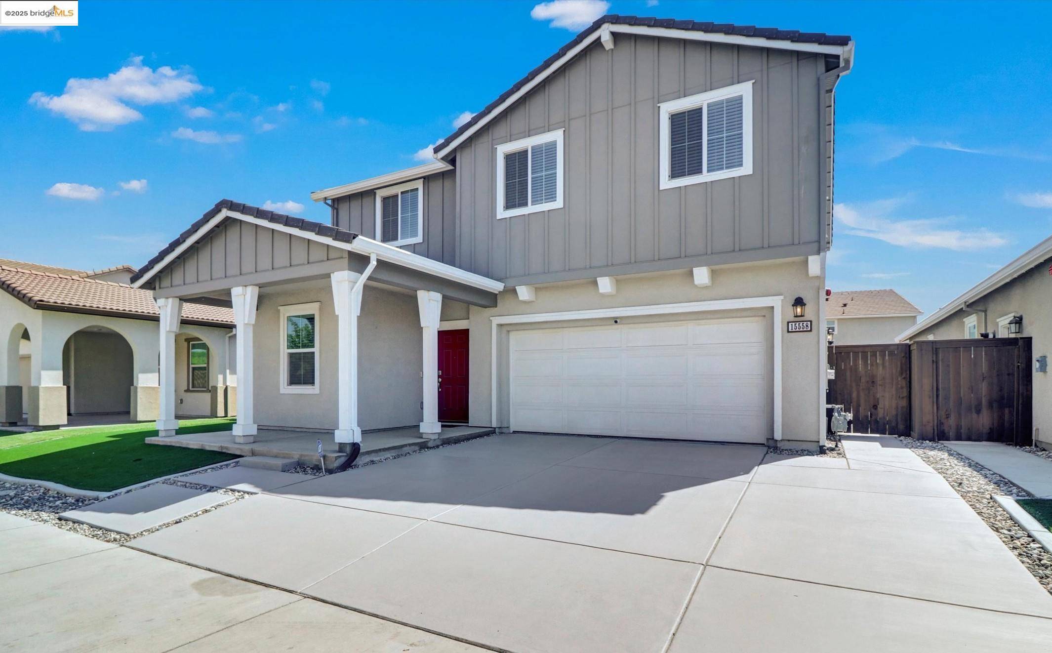 Lathrop, CA 95330,15558 Loop River Rd