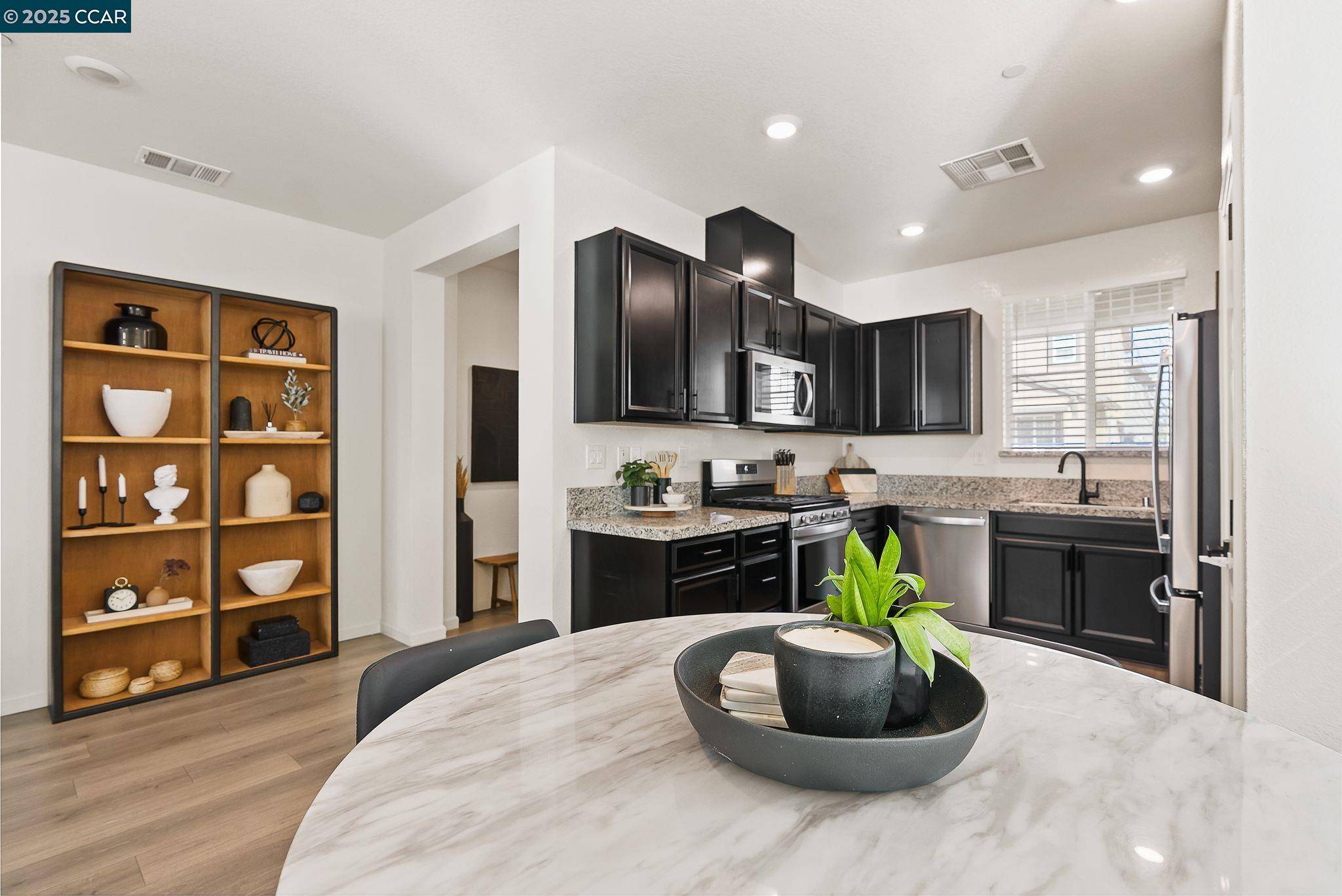 Lincoln, CA 95648,1524 Citrus St