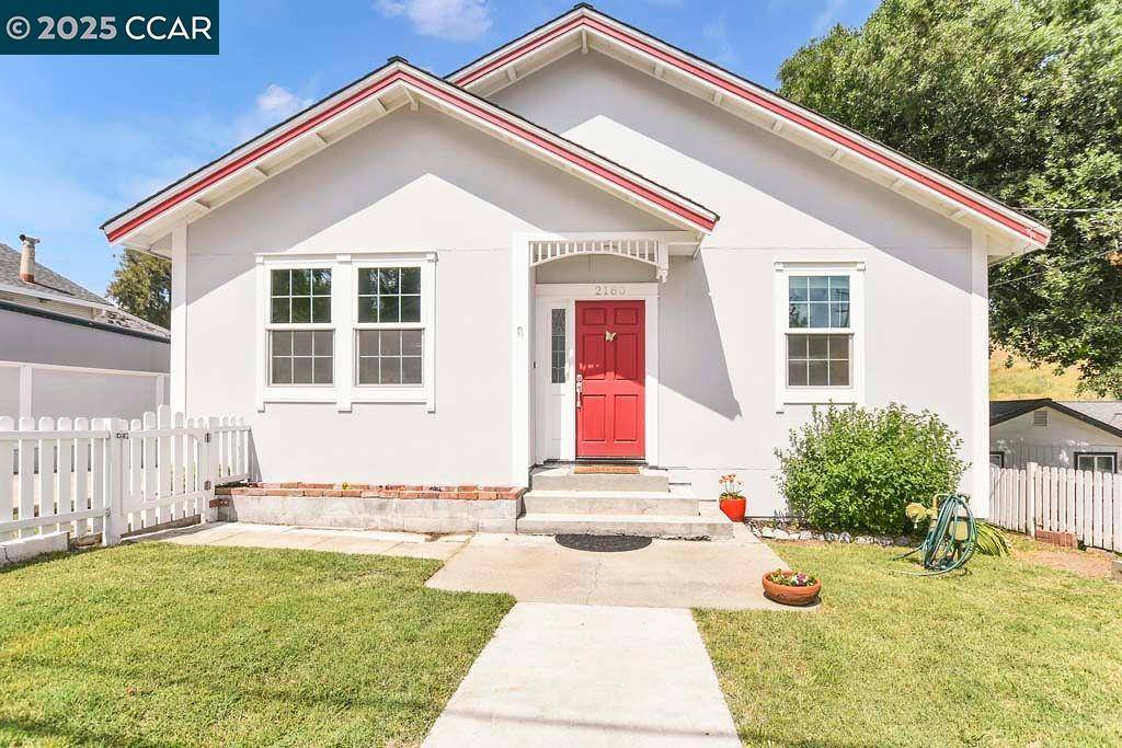 Martinez, CA 94553,2180 James Street