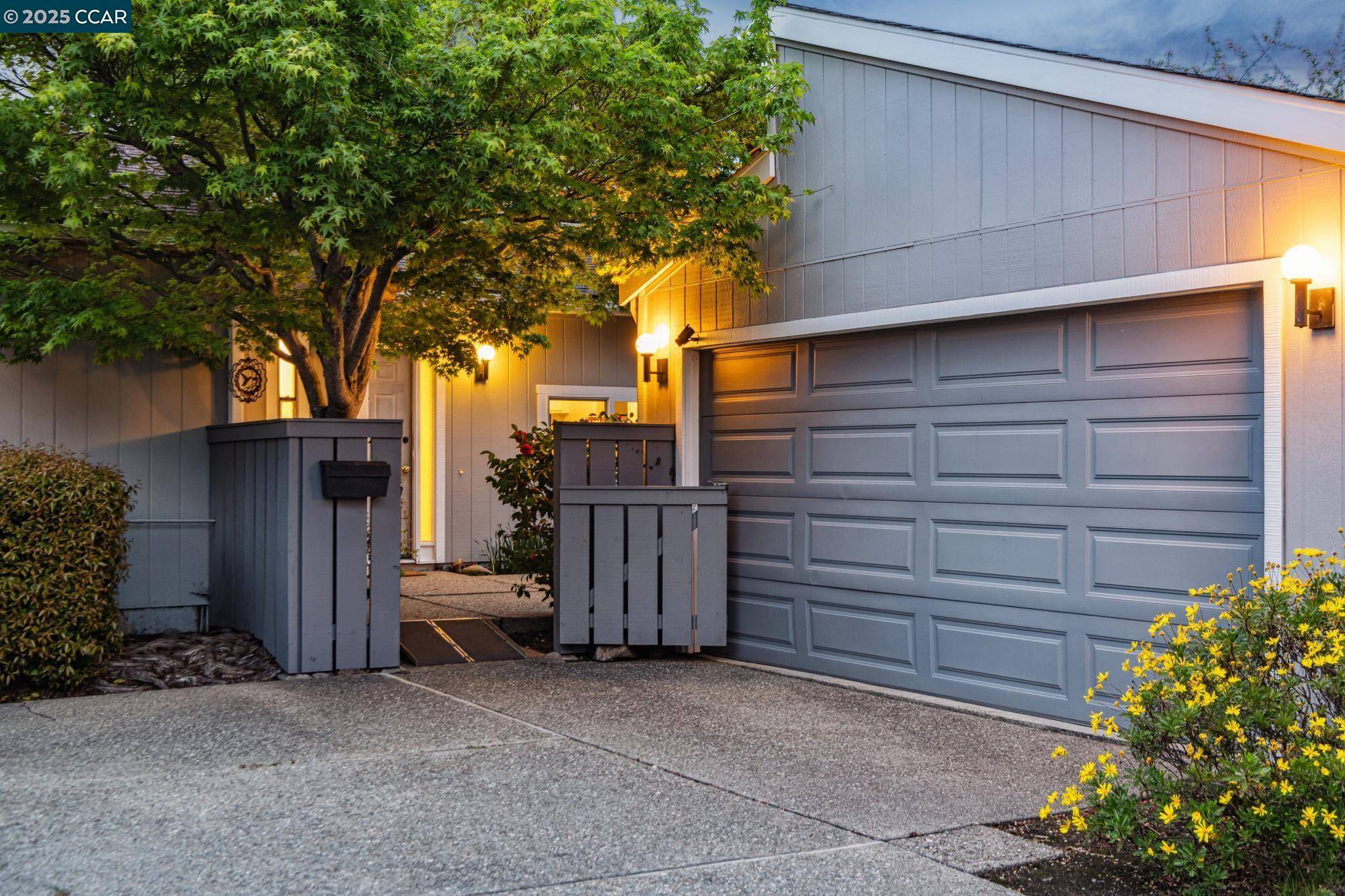 Moraga, CA 94556,1933 Ascot Drive