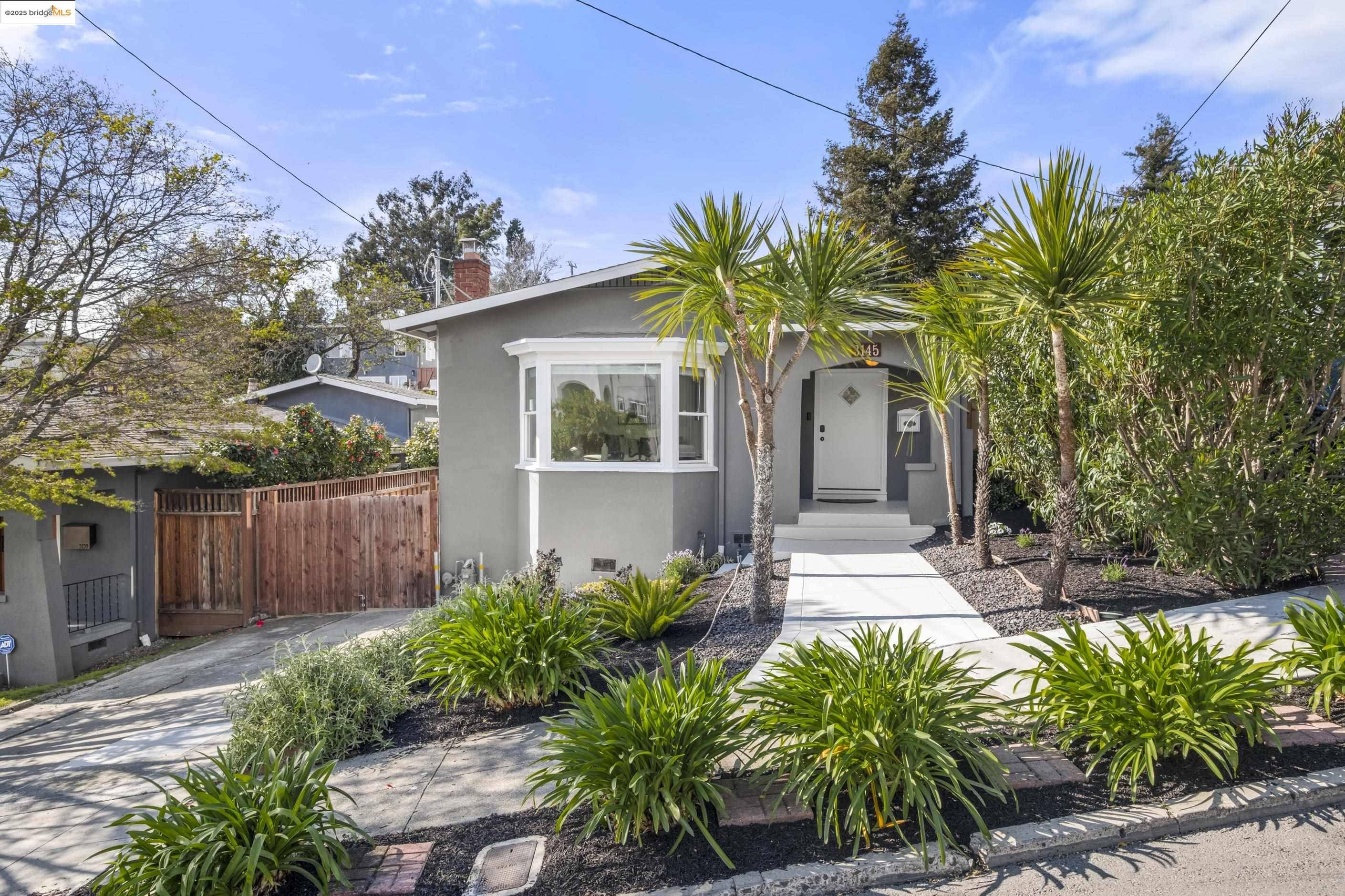 Oakland, CA 94619,3145 Kingsland Ave