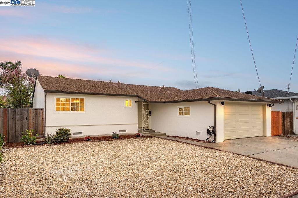 Hayward, CA 94541,23740 Nevada Rd