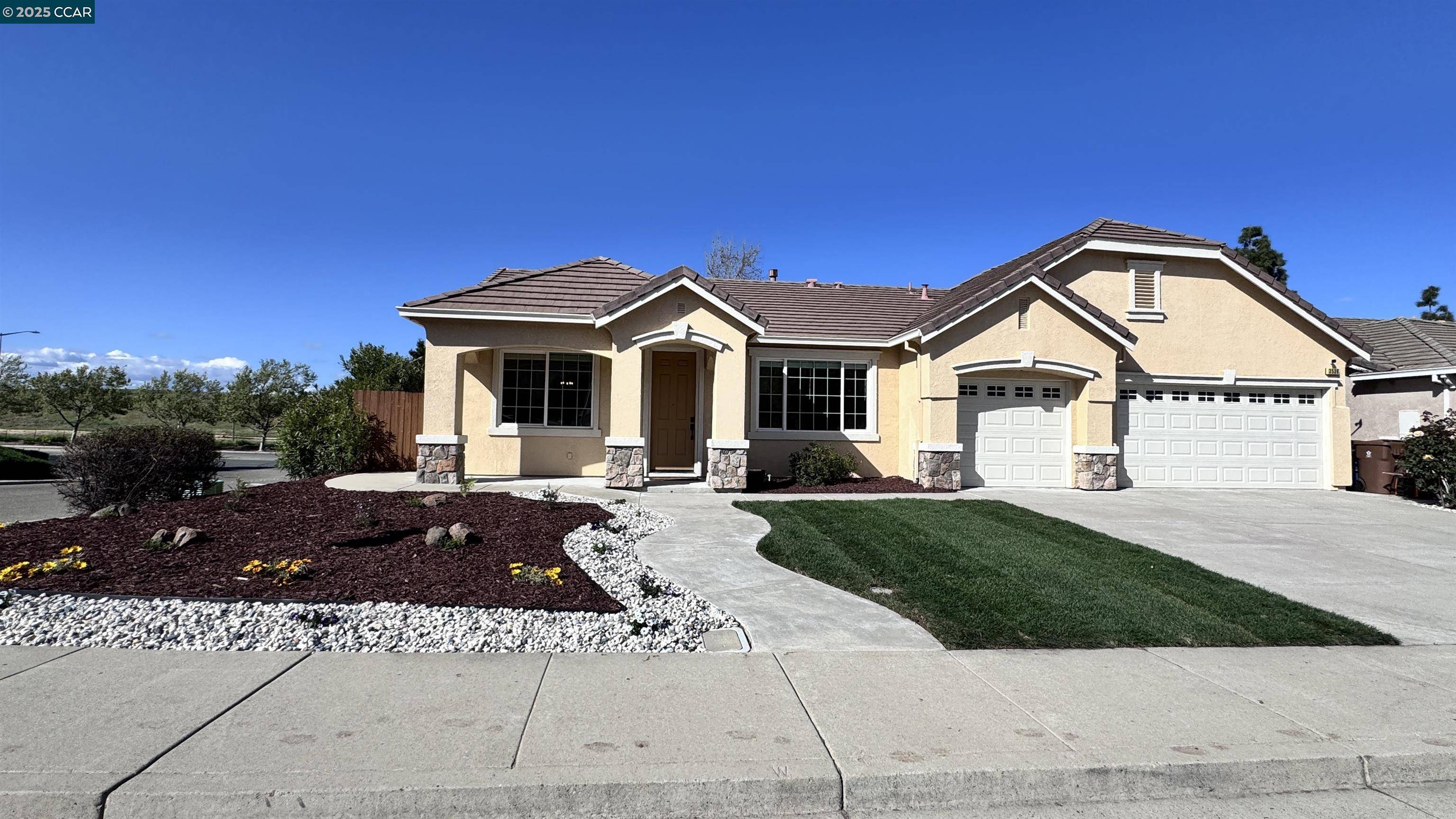 Antioch, CA 94509,3536 Swallow Way