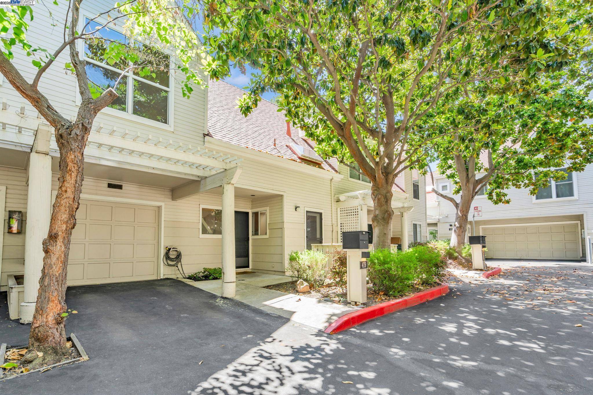 Mountain View, CA 94043,419 Saint Emilion Ct