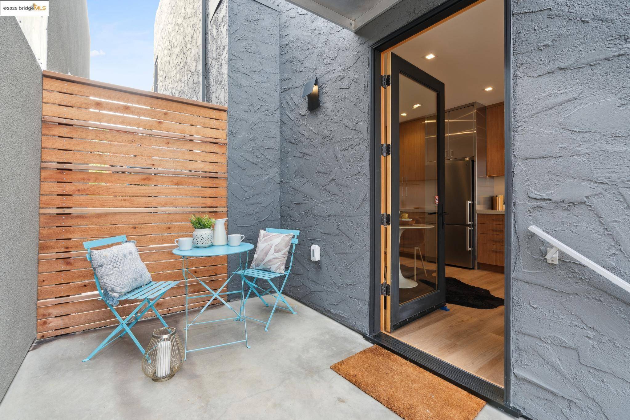 Berkeley, CA 94702,1208 Delaware St #1208-1208A