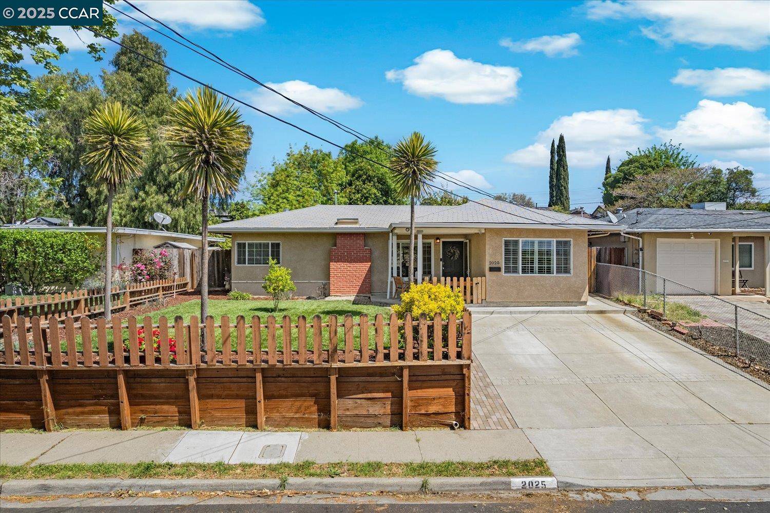 Concord, CA 94520,2025 Overhill Rd