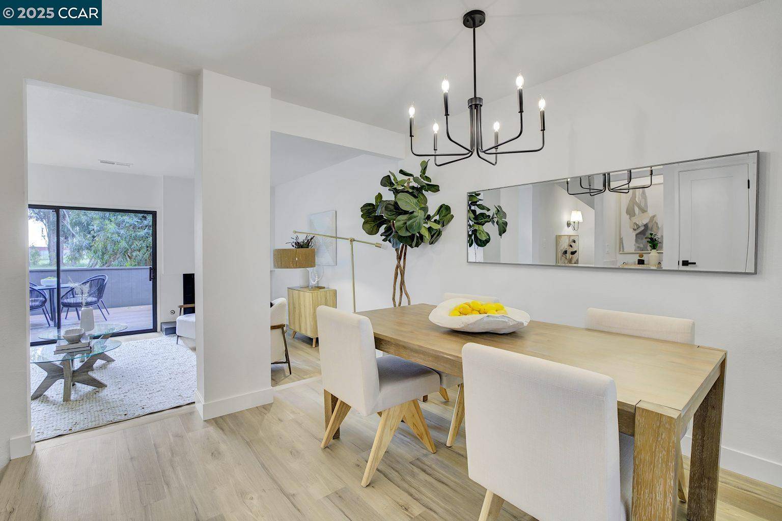 Hayward, CA 94541,970 Castlewood Way