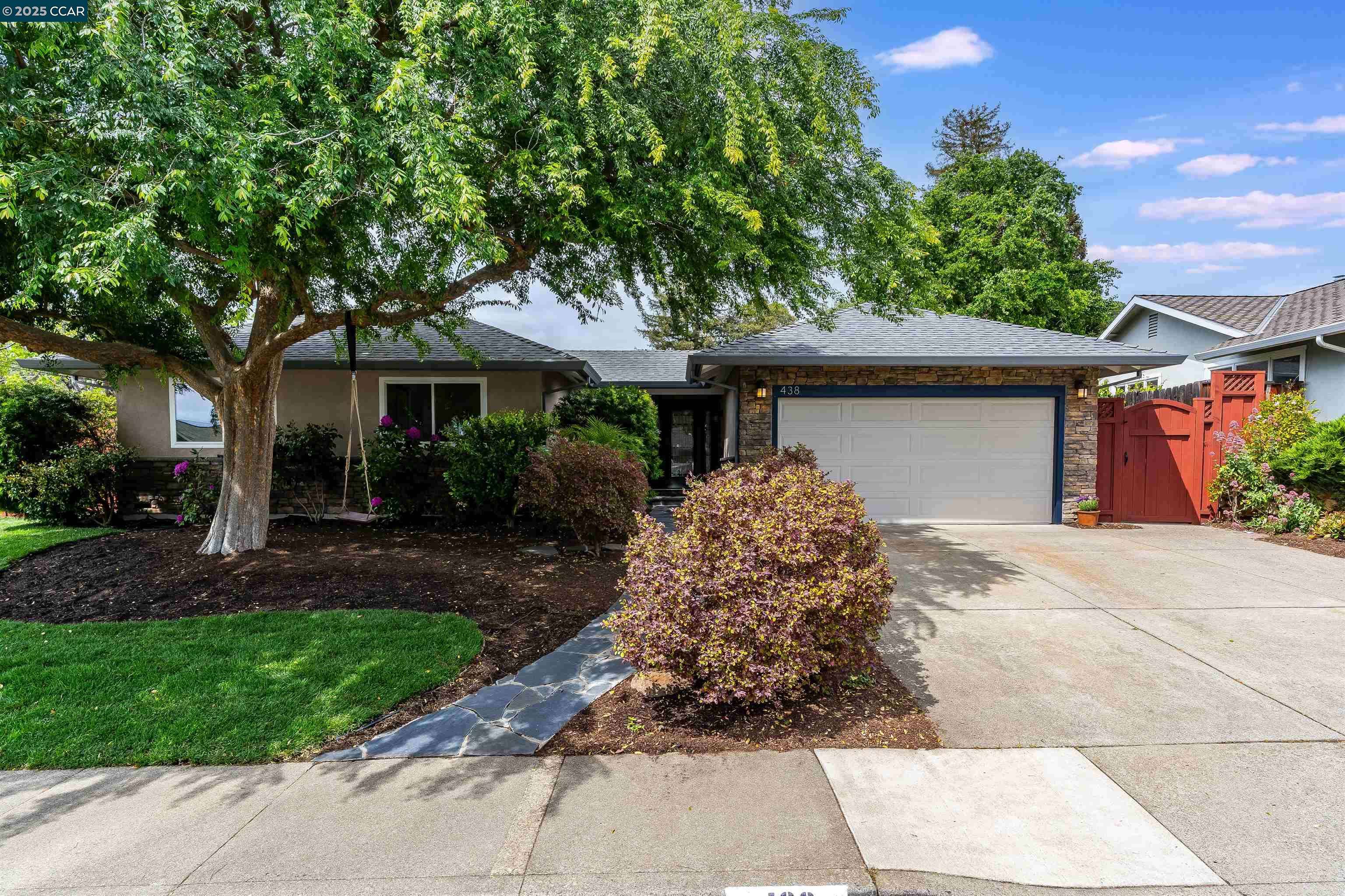 Pleasant Hill, CA 94523,438 Odin Dr