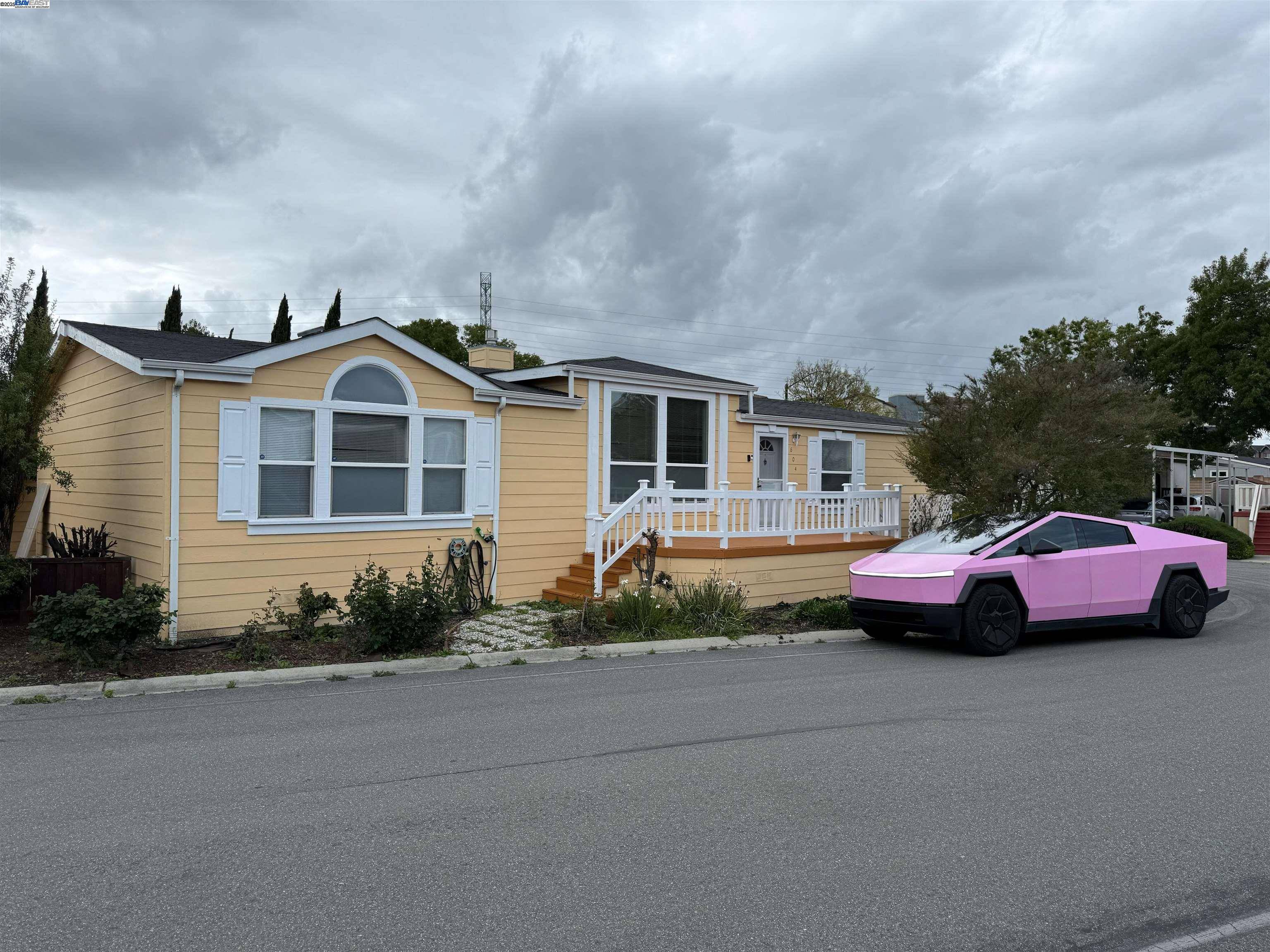 Sunnyvale, CA 94089,1225 Vienna Dr #604