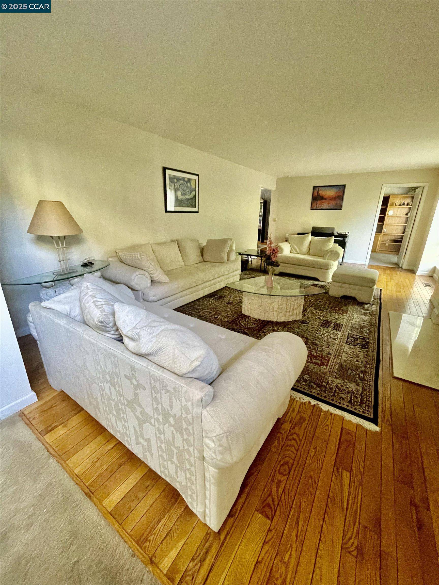 Orinda, CA 94563,29 Heather Lane