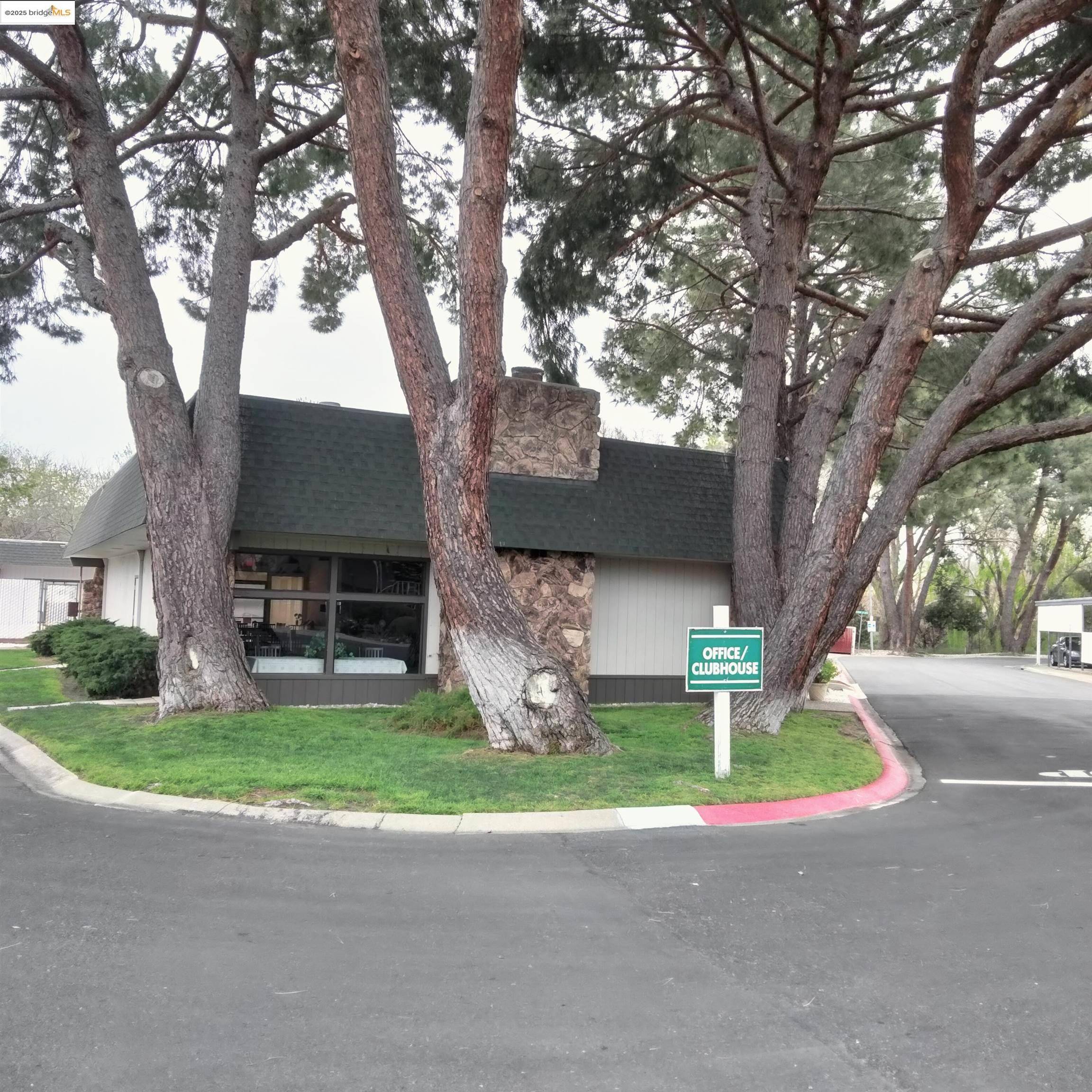 Antioch, CA 94509,26 Bradley Lane