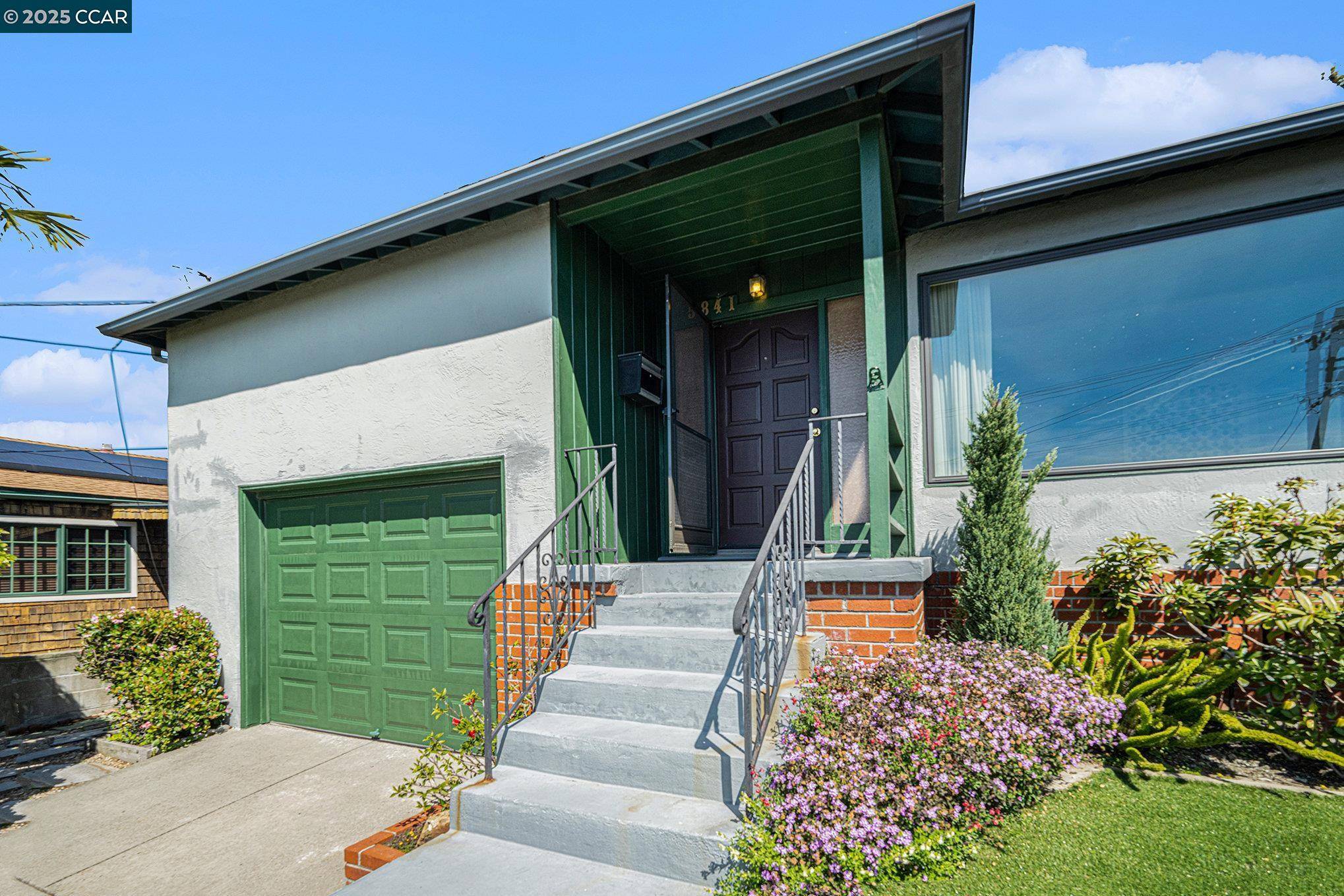 Richmond, CA 94805,5841 Arlington Blvd