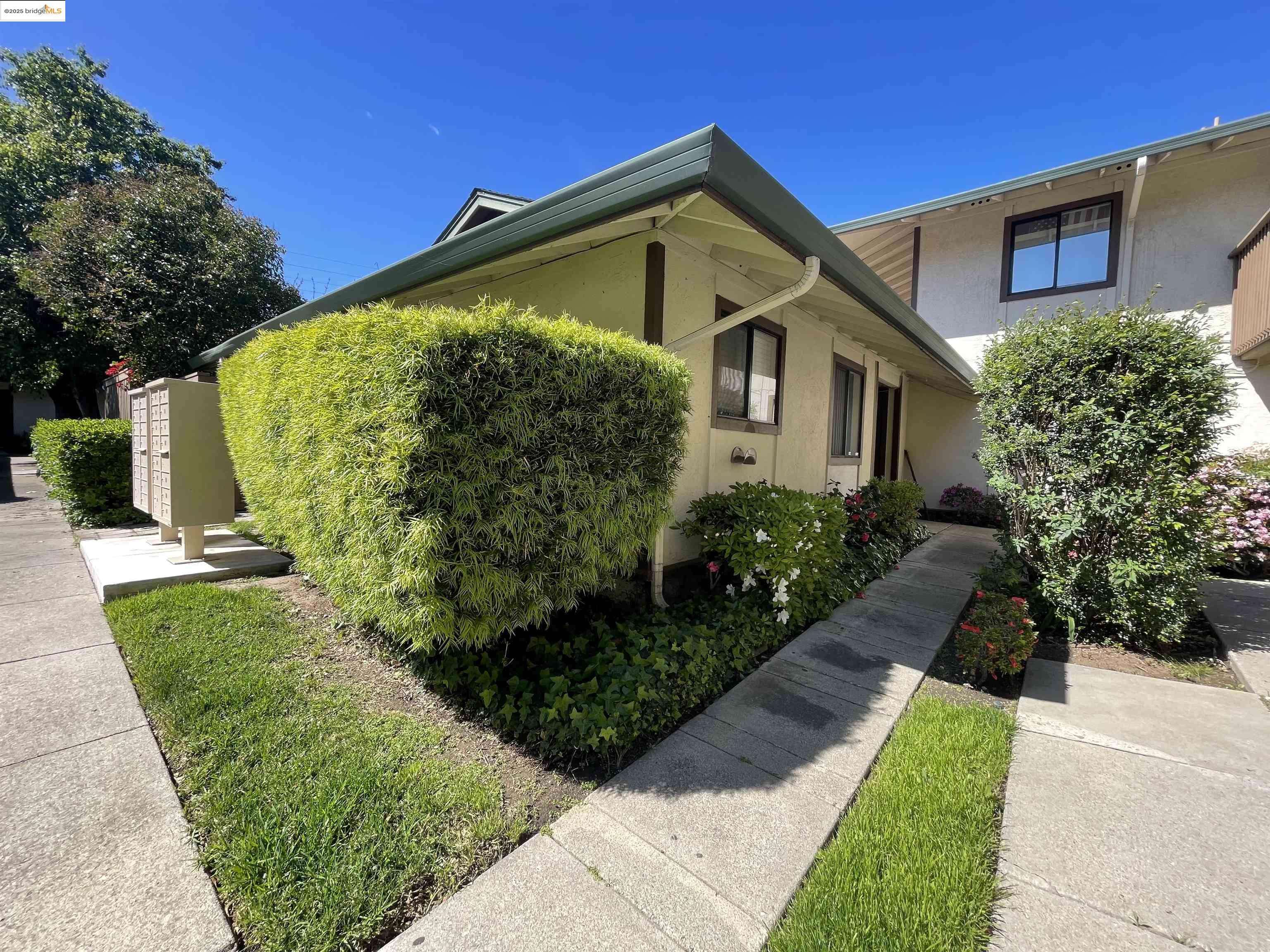 Antioch, CA 94509,2400 Sunny Ln #21