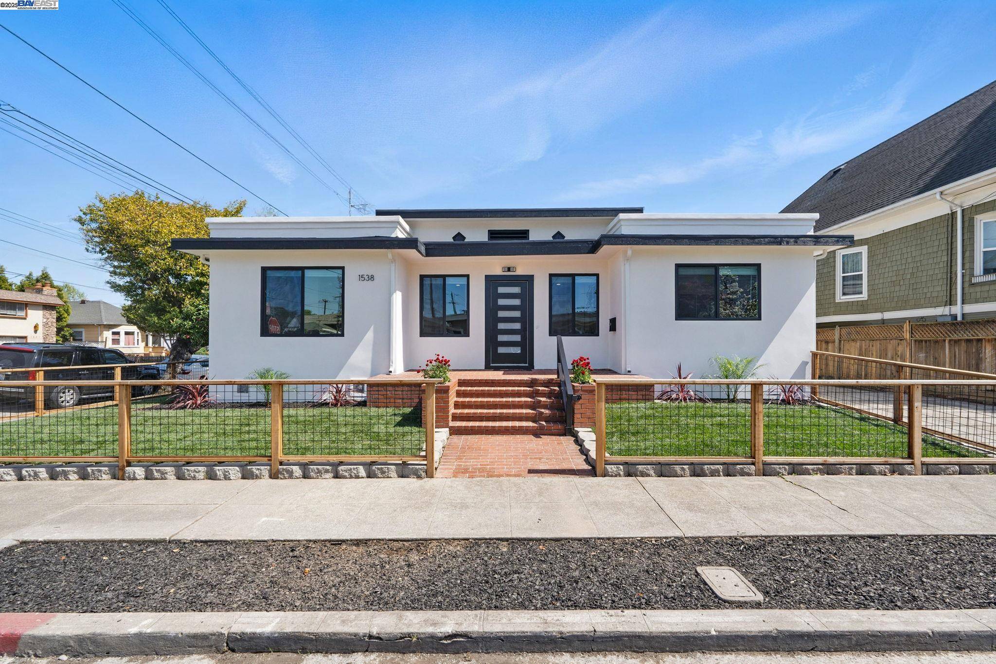 Alameda, CA 94501,1538 Union St