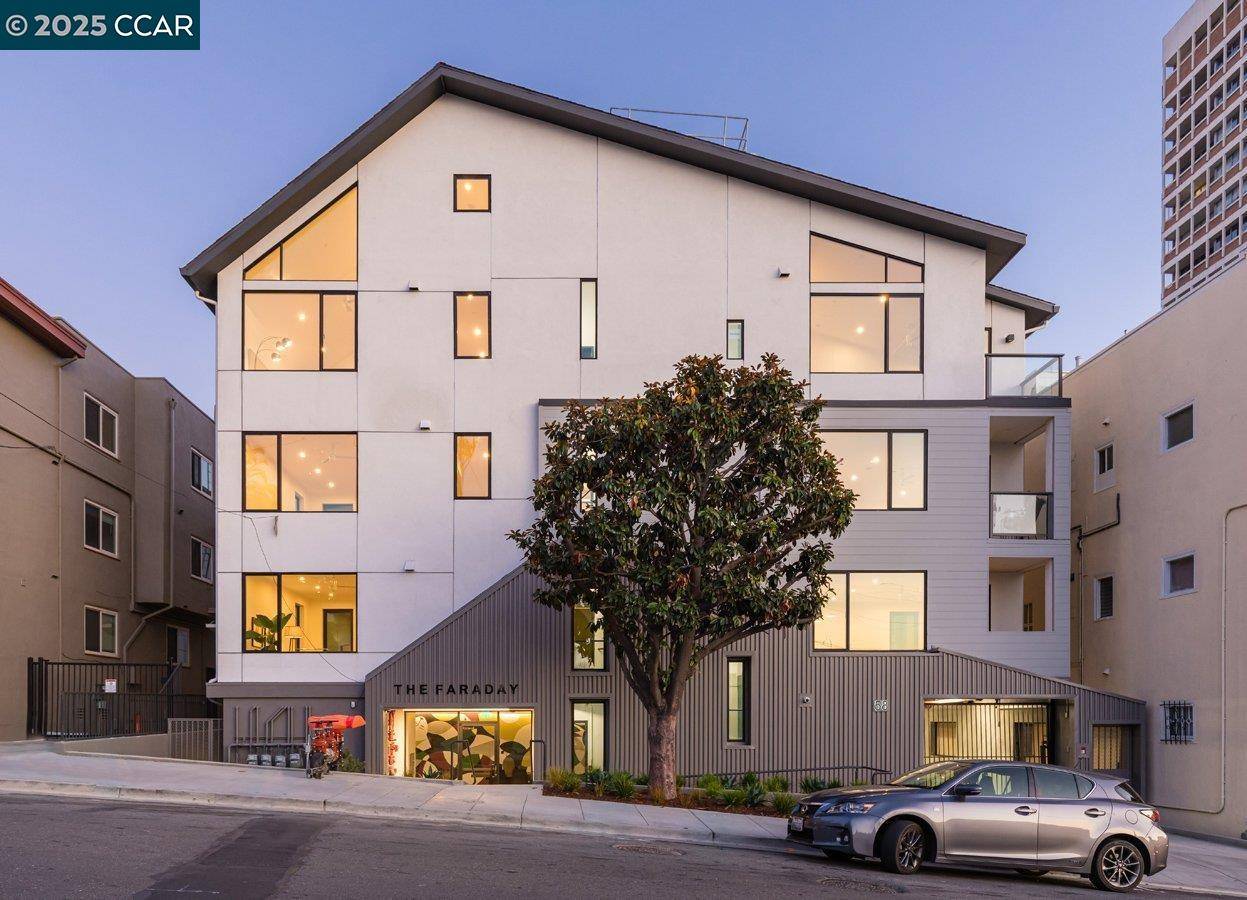 Oakland, CA 94610,58 Vernon St #301