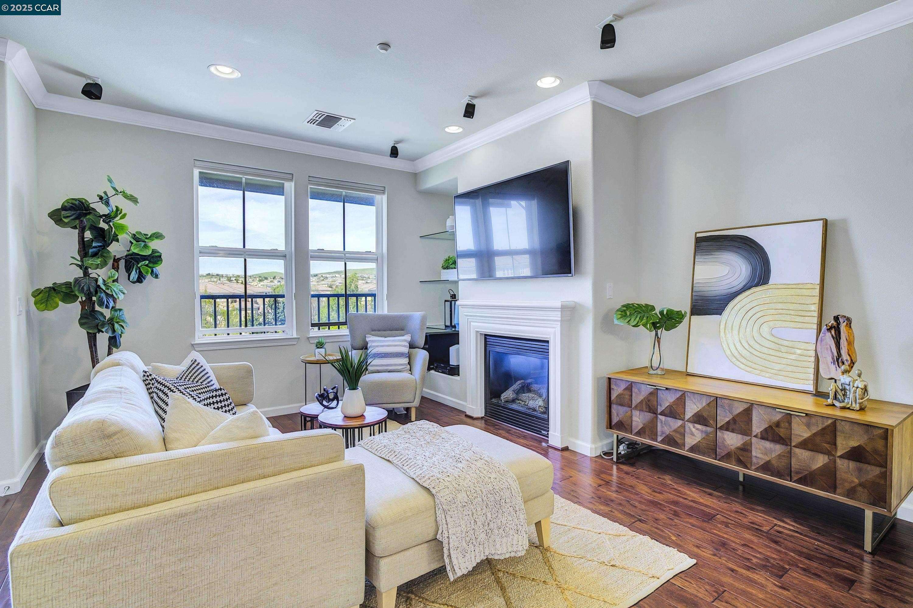 Dublin, CA 94568,3420 Finnian Way #408