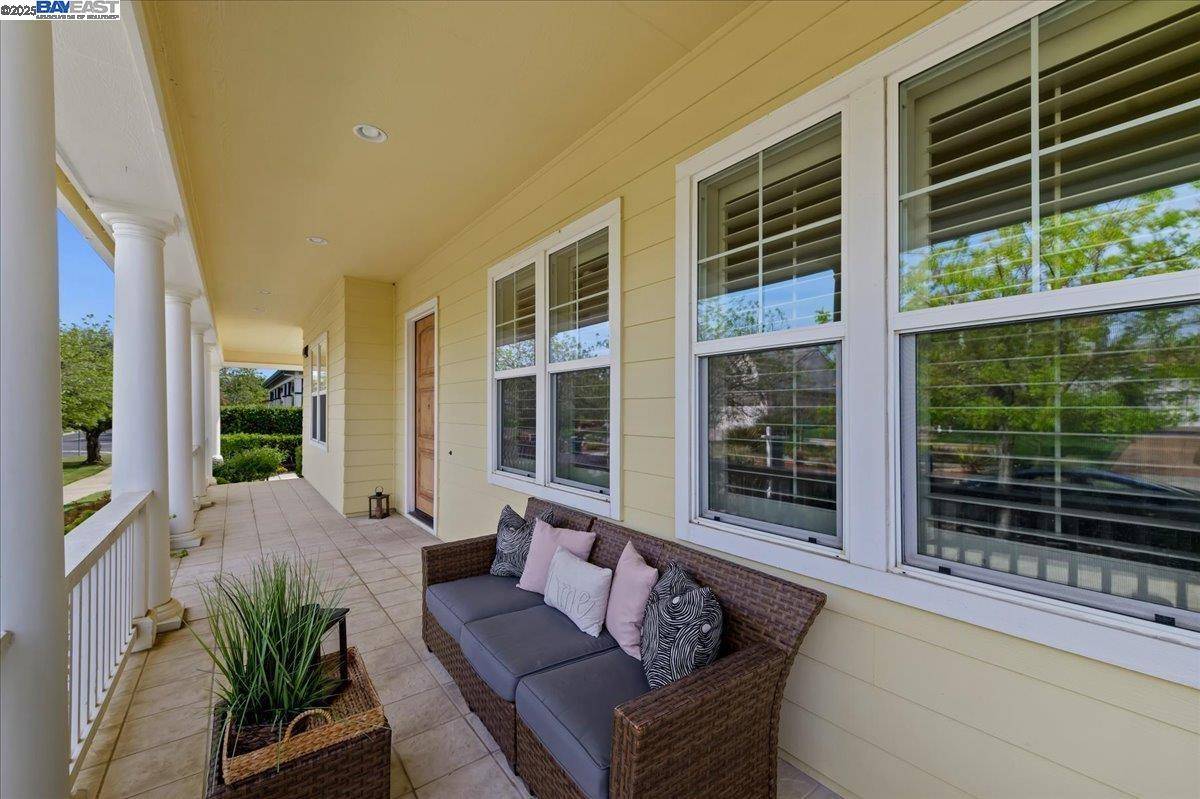 Livermore, CA 94550,3043 Picholine Dr
