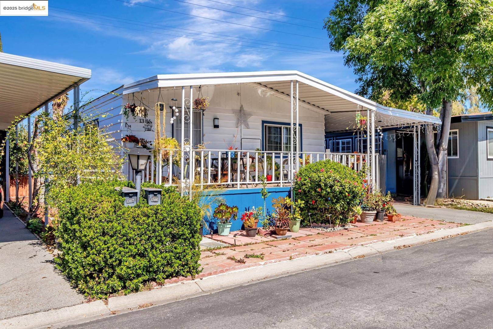 San Jose, CA 95122,1386 Sunbeam CIR