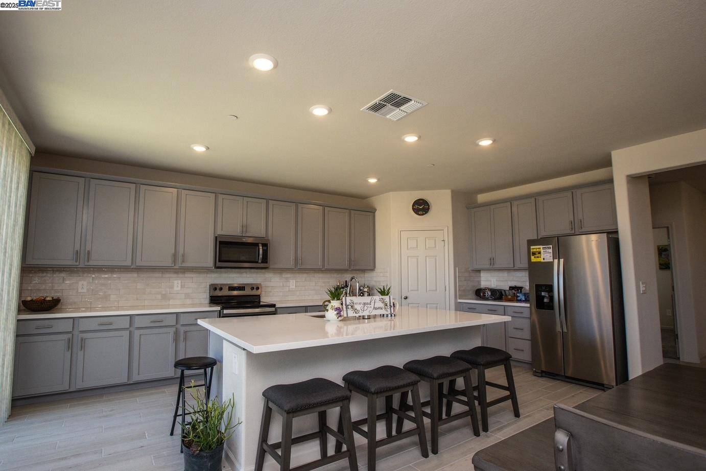Antioch, CA 94531,5461 Oneida Way