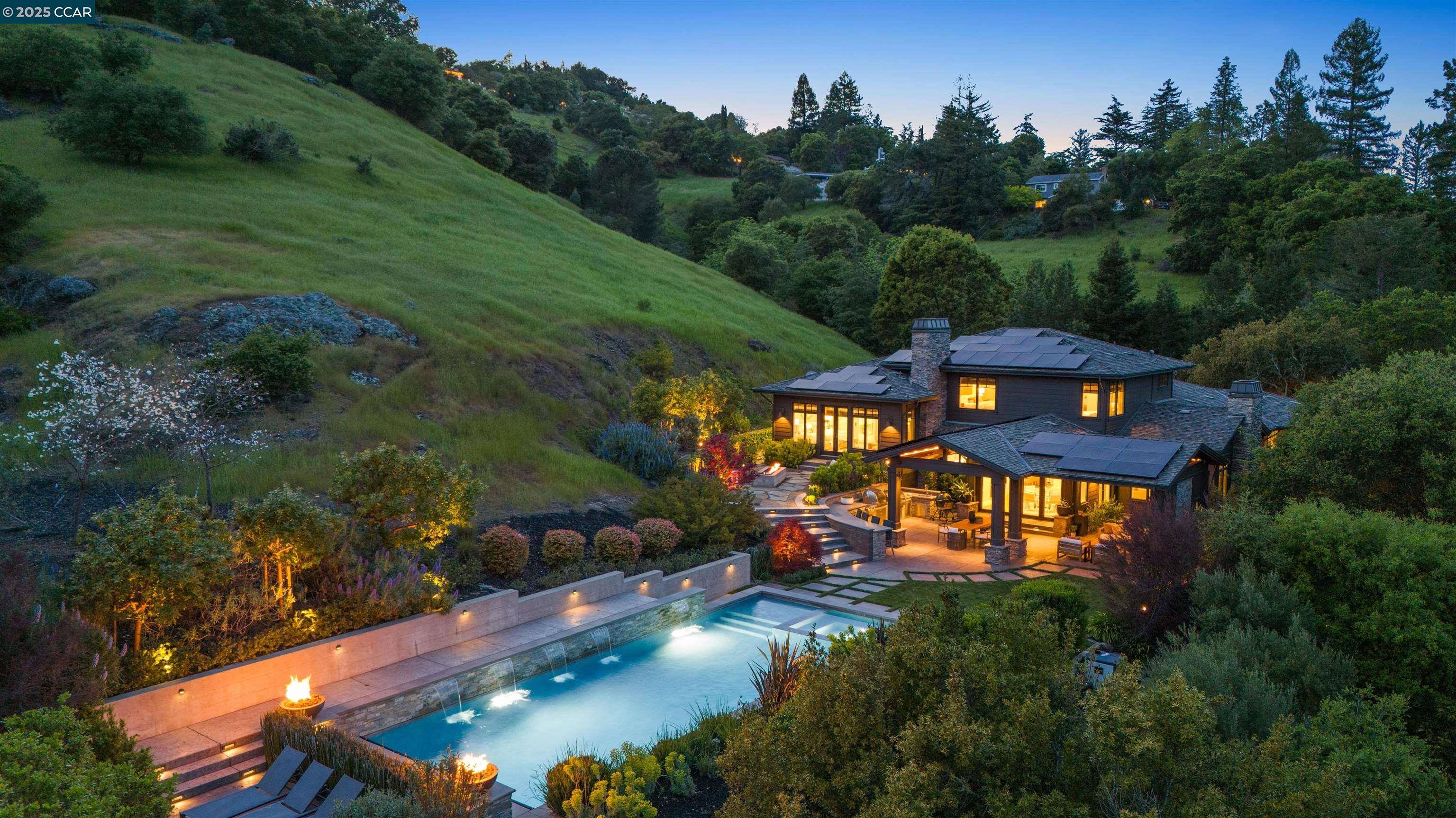 Orinda, CA 94563,38 Valley View Dr