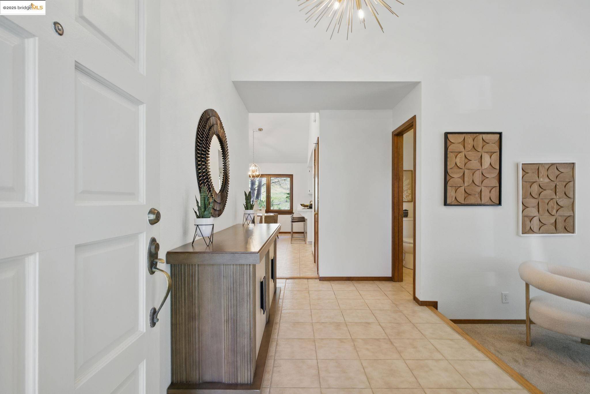 Moraga, CA 94556,17 Via Barcelona