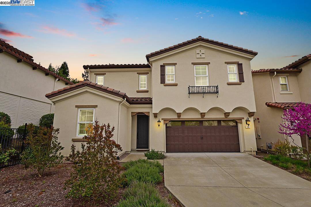 Moraga, CA 94556,13 Kendall Cir