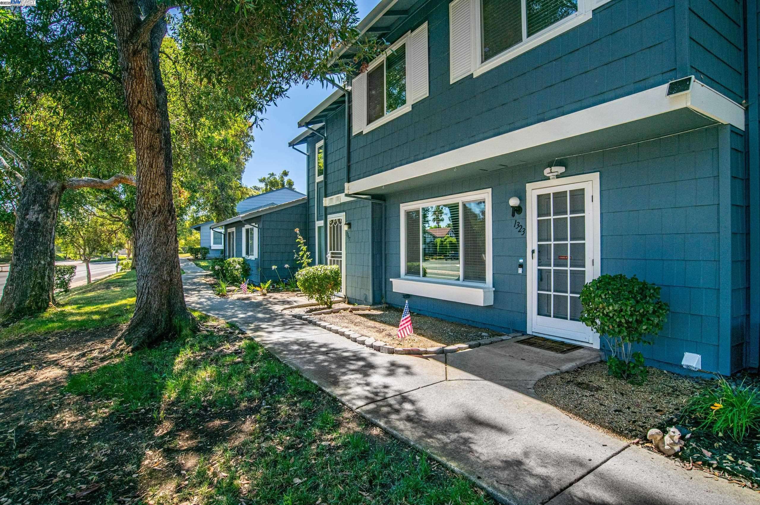 Livermore, CA 94551,1323 Spring Valley Common
