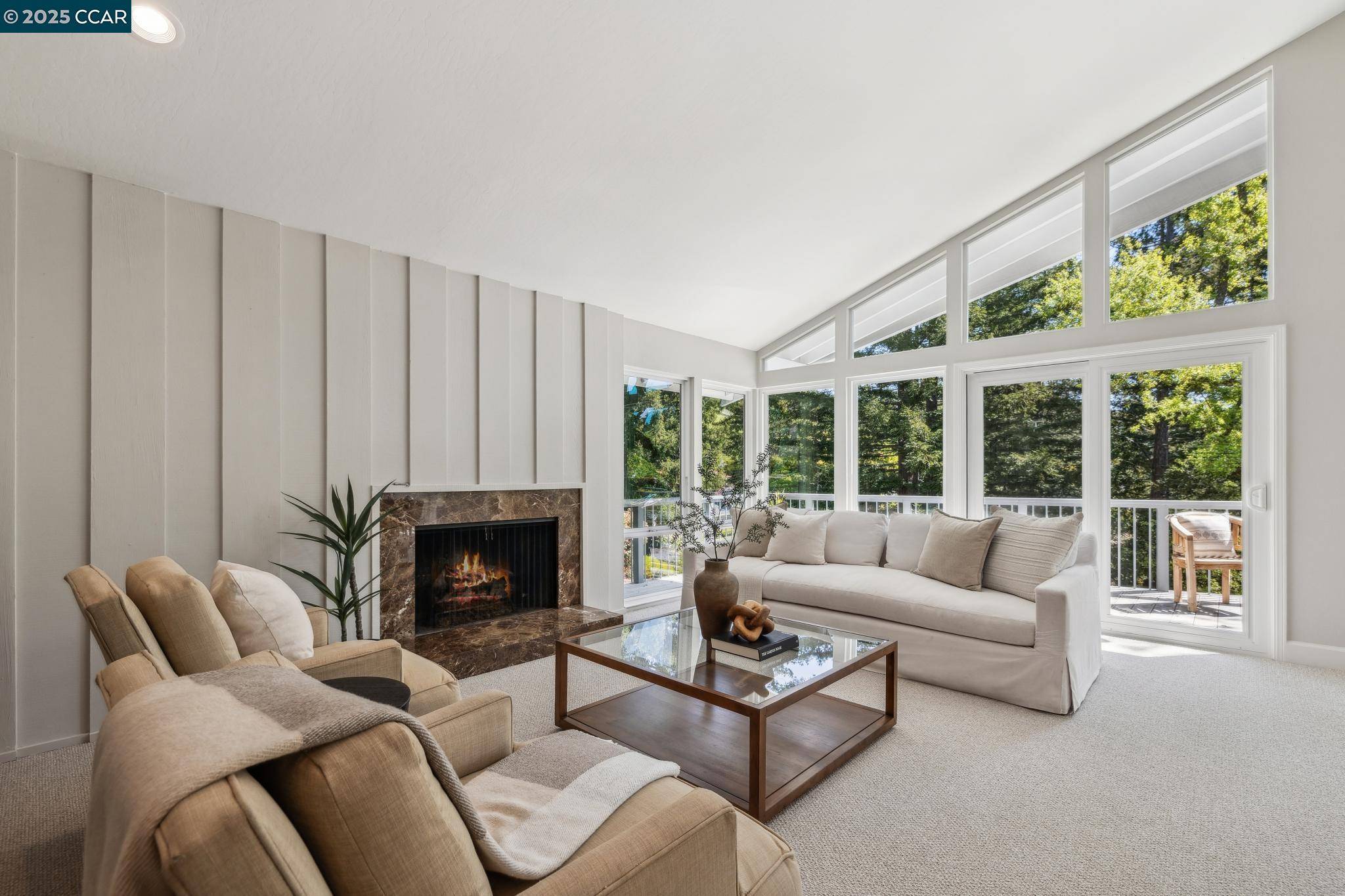 Orinda, CA 94563,25 Coachwood Terrace