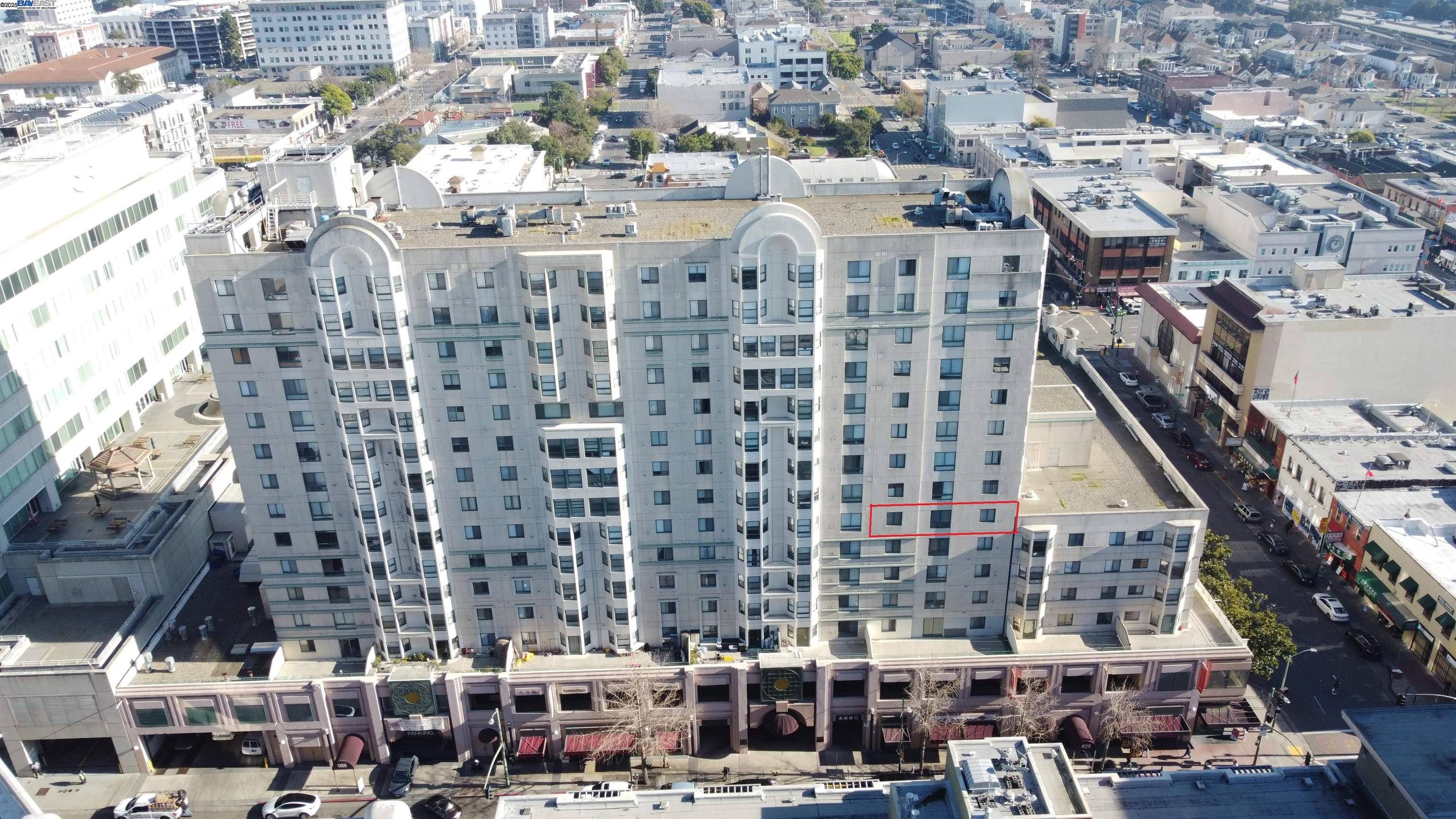 Oakland, CA 94607,988 Franklin St #713