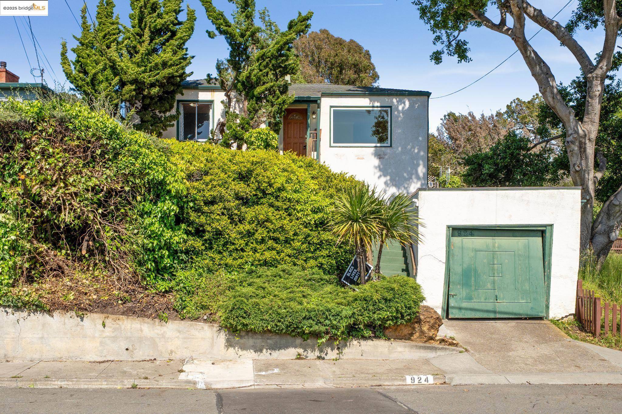 El Cerrito, CA 94530,924 Balra Dr