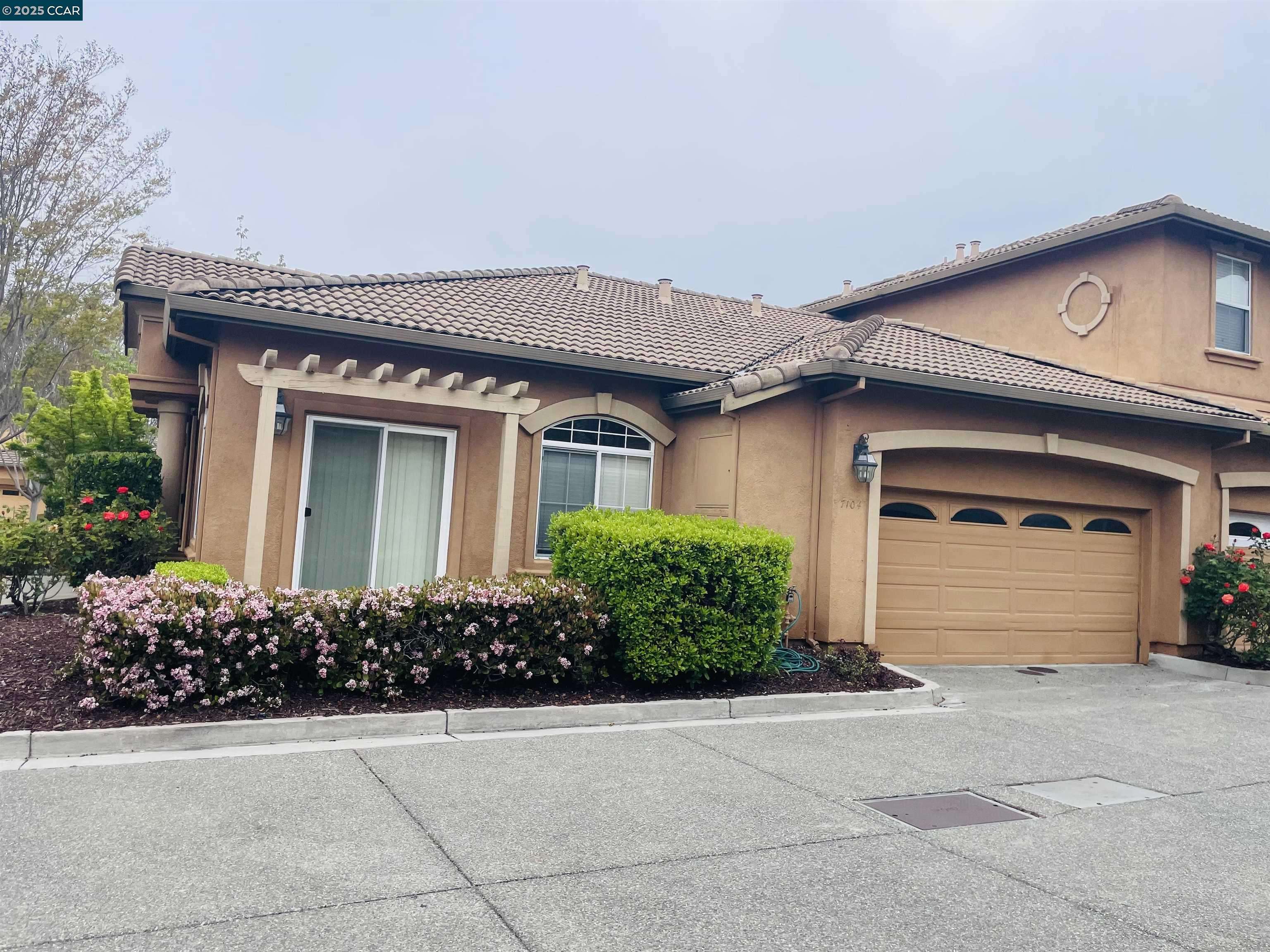Vallejo, CA 94591,7104 Majestic Ct