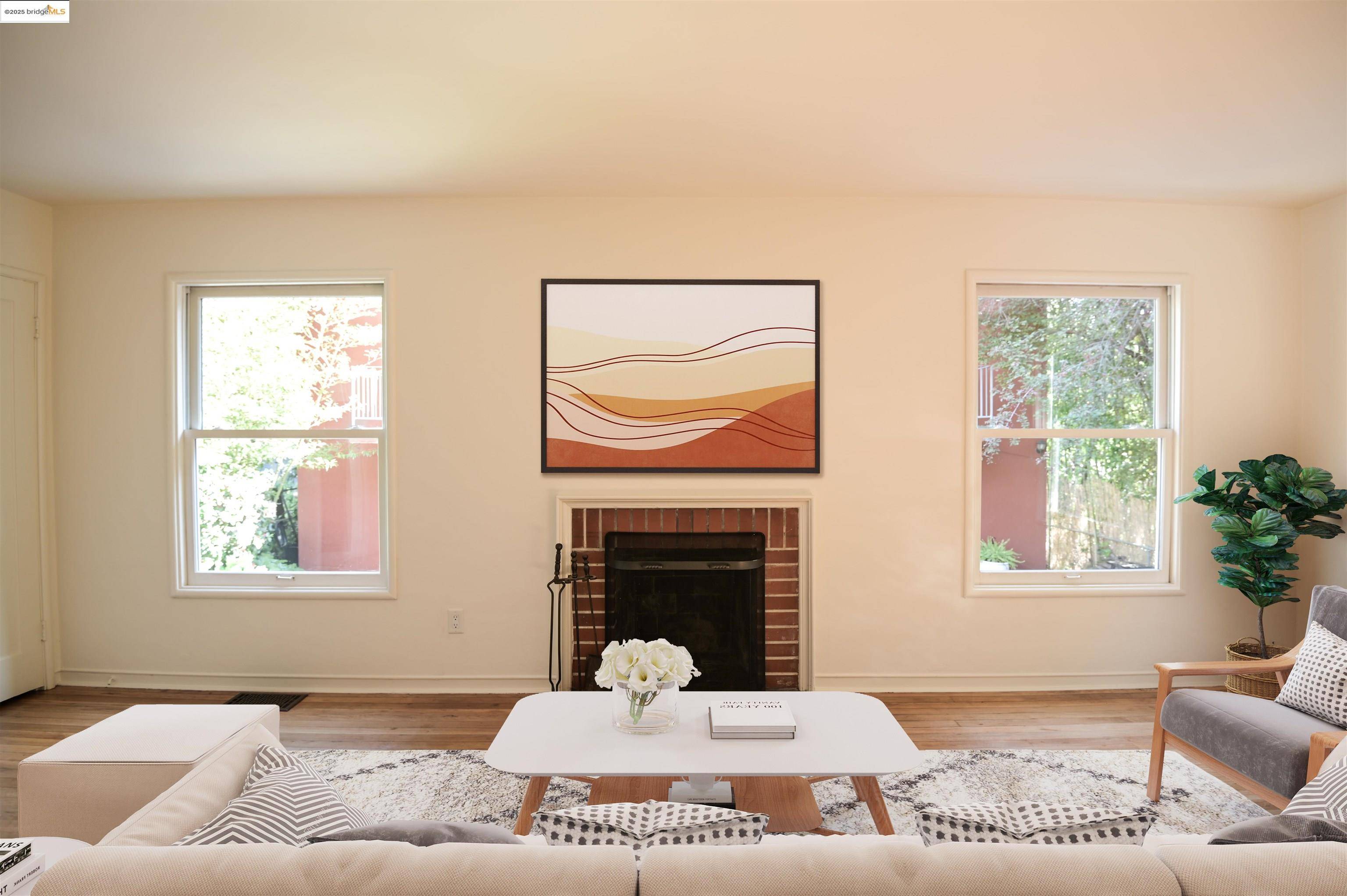 Berkeley, CA 94704,2218 Parker St