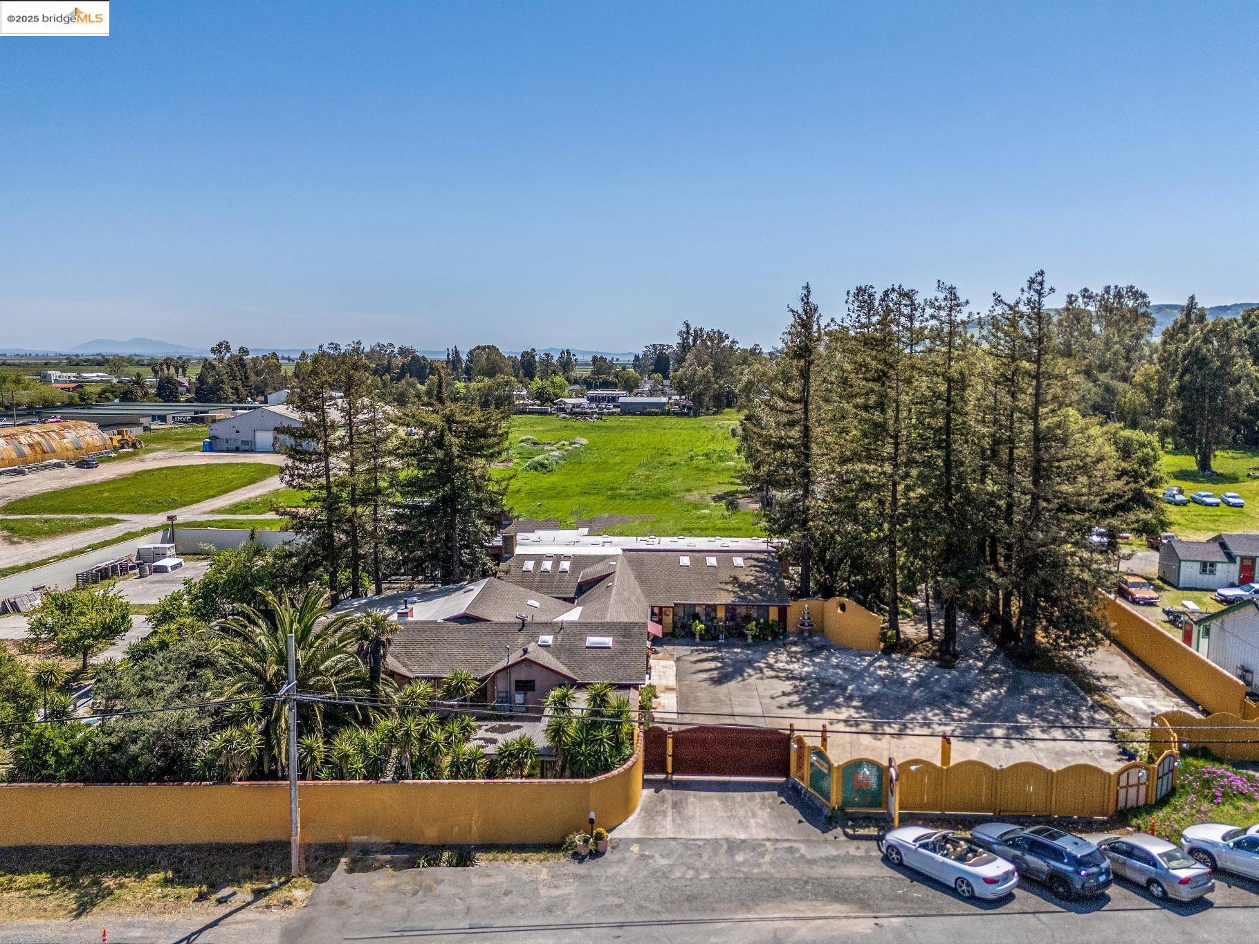 Sonoma, CA 95476,75 Fremont Dr.
