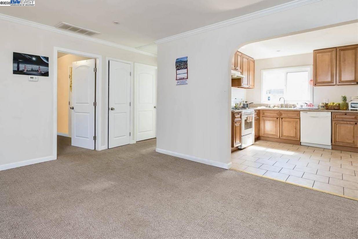 Hayward, CA 94542,1365 Highland Blvd