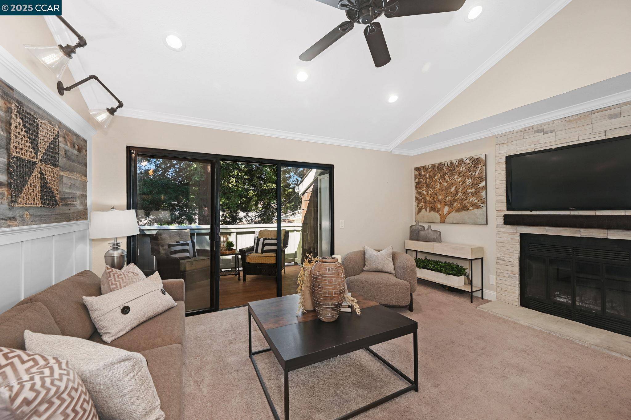 San Ramon, CA 94583,202 Compton Circle #D