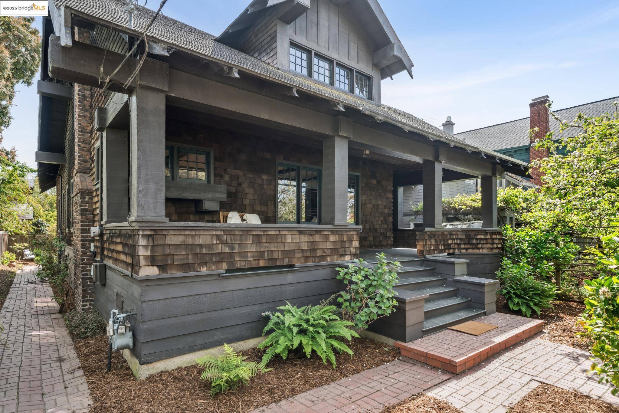 Berkeley, CA 94705,2722 Garber St