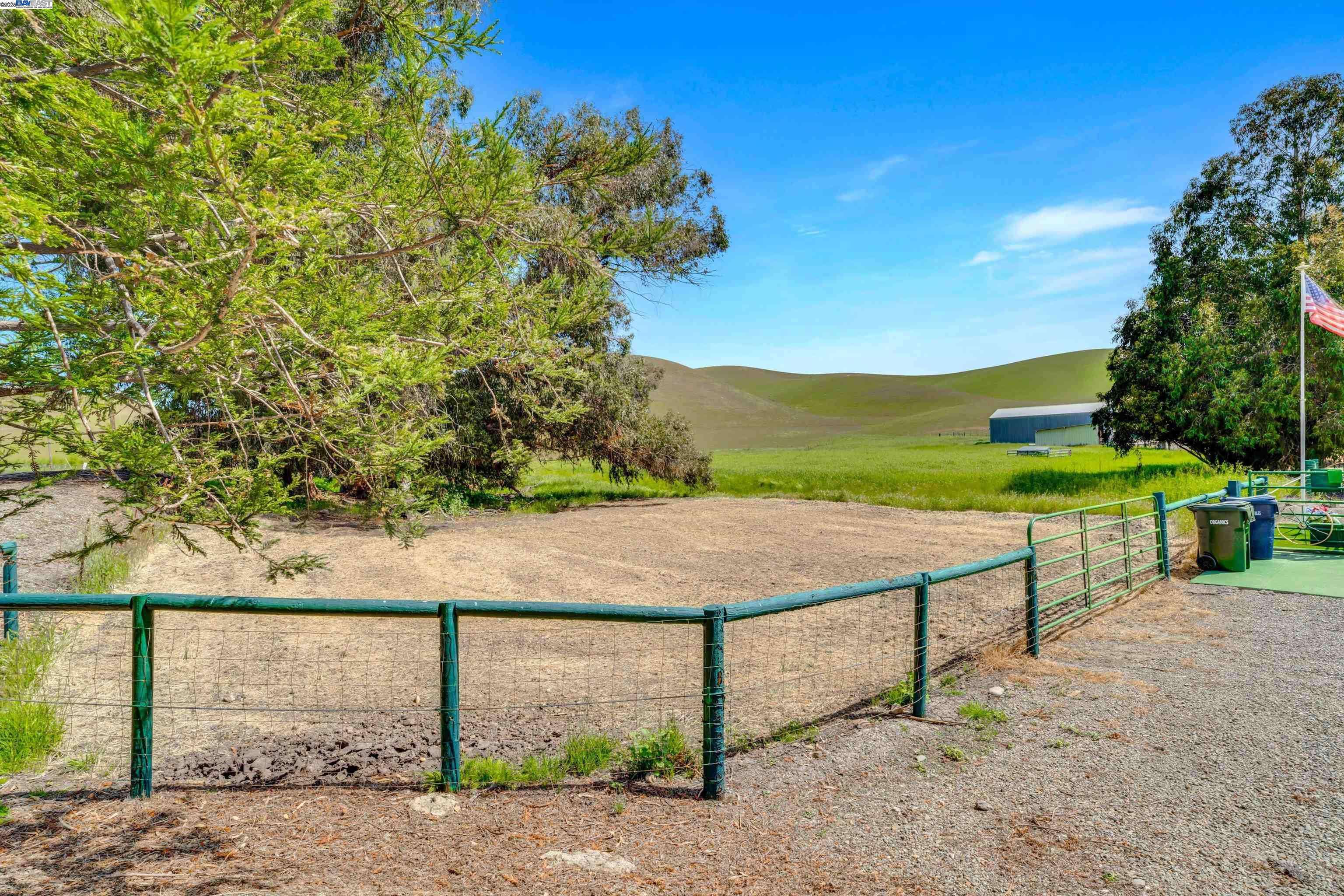 Livermore, CA 94551,7033 Collier Canyon Rd