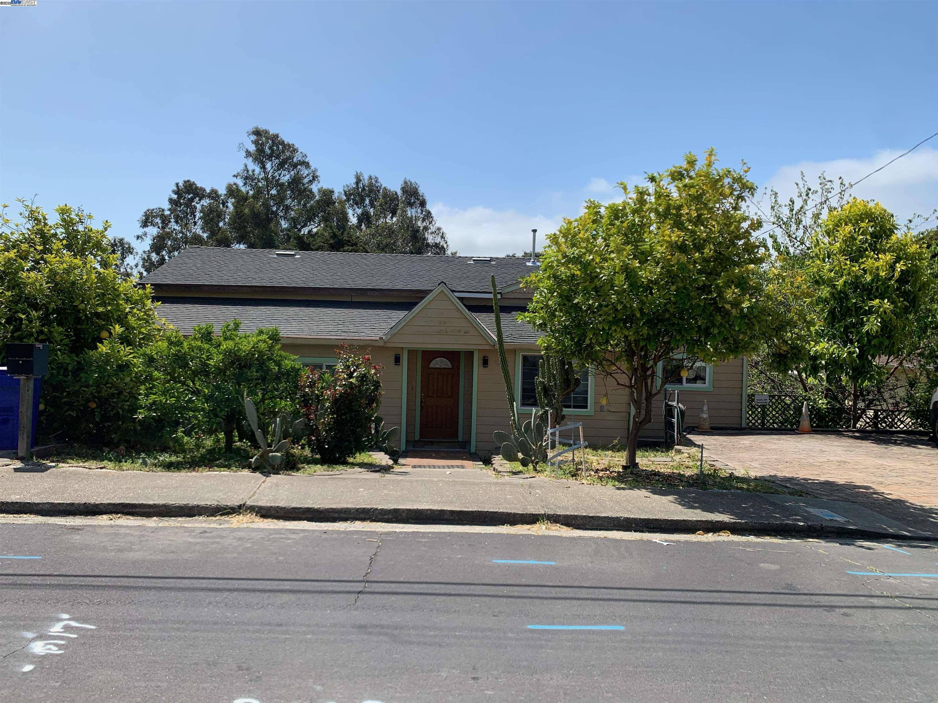 El Sobrante, CA 94803,663 Renfrew Rd