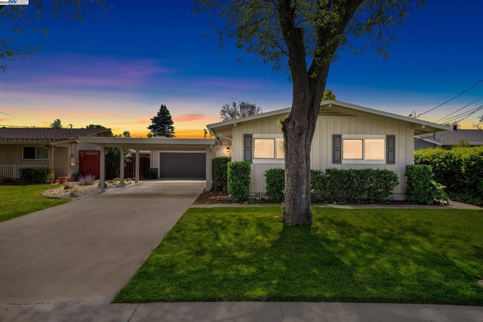 Pleasanton, CA 94566,4270 School St